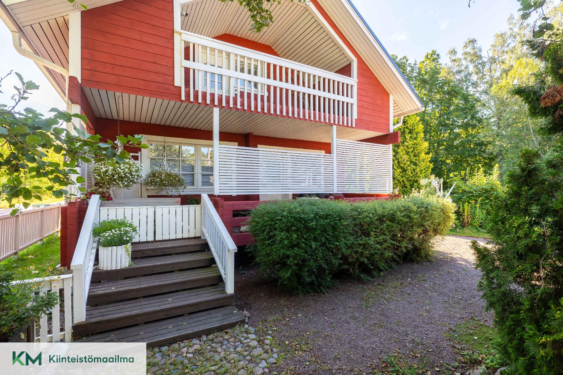 Punkkilantie 11, Tiutinen, Kotka