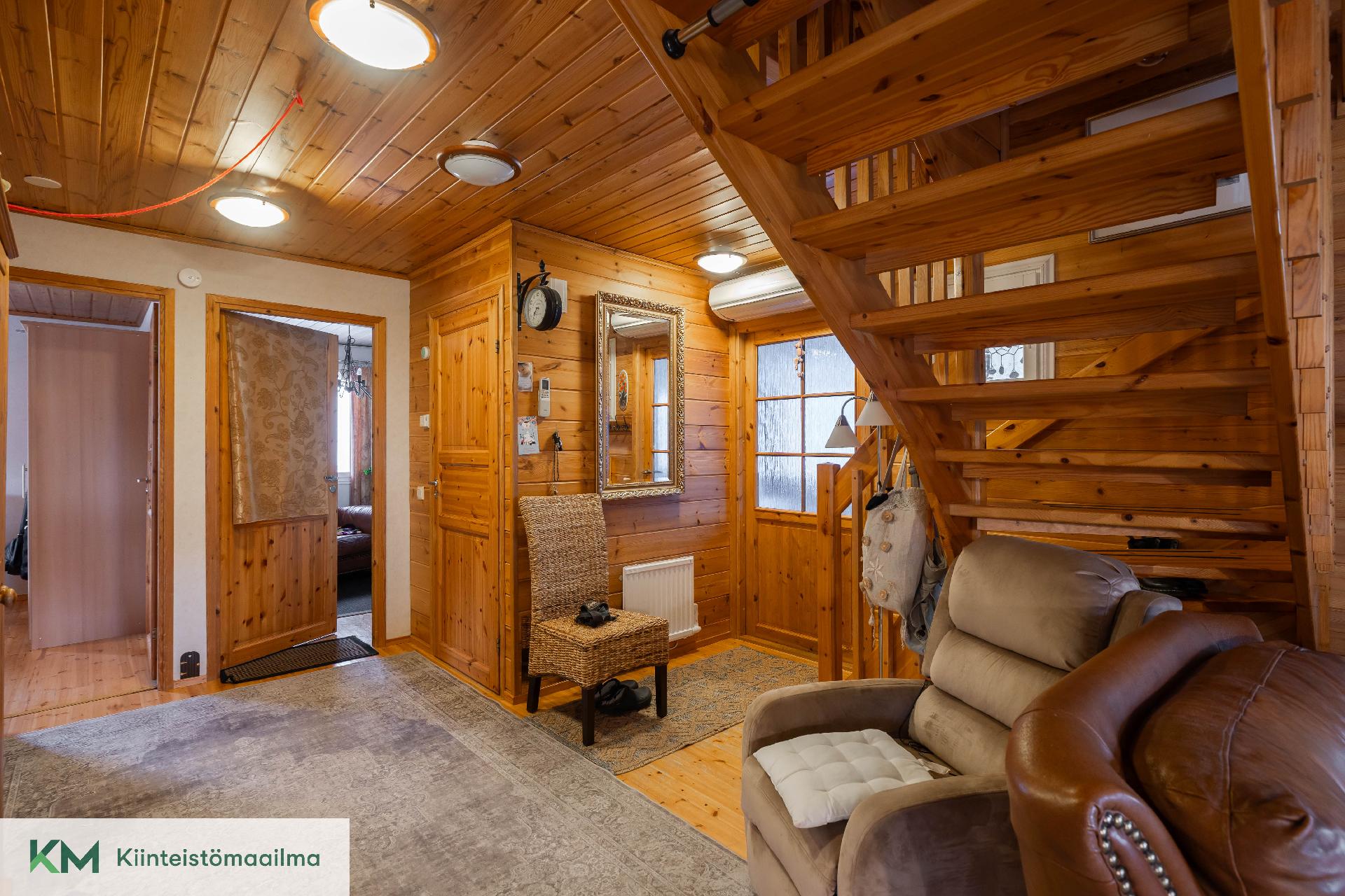 Punkkilantie 11, Tiutinen, Kotka