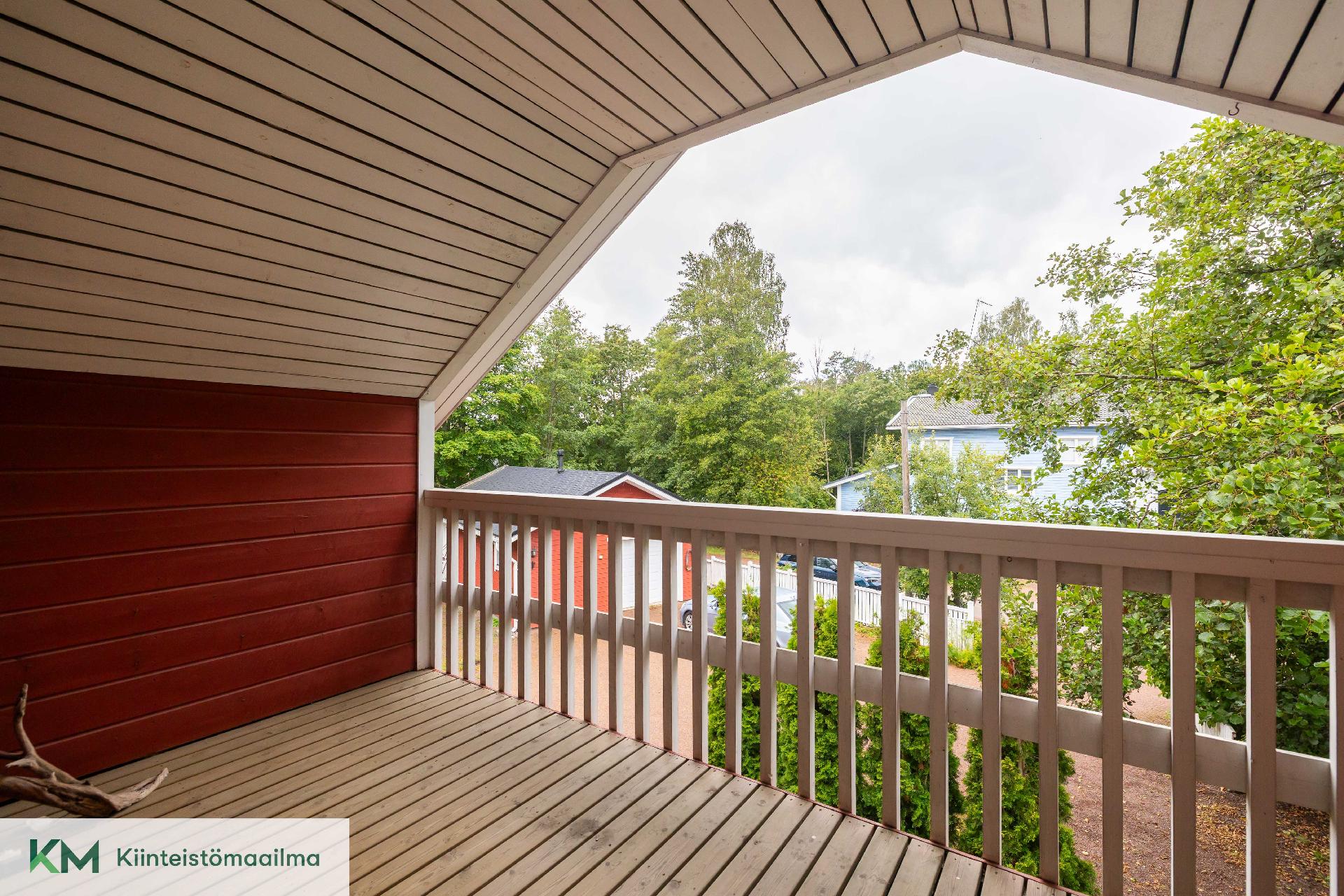 Punkkilantie 11, Tiutinen, Kotka