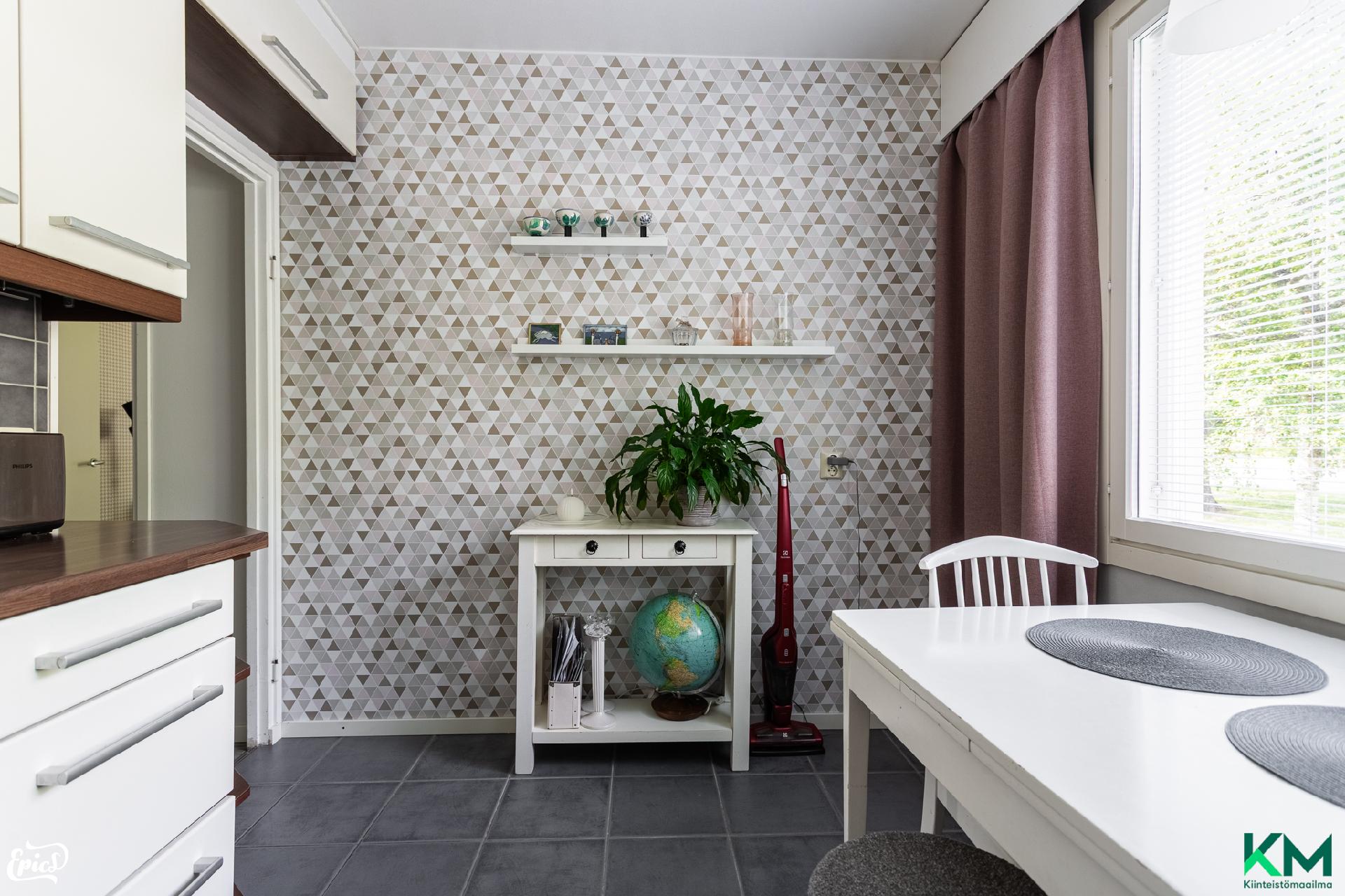 Tuularinkatu 4, Rahola, Tampere