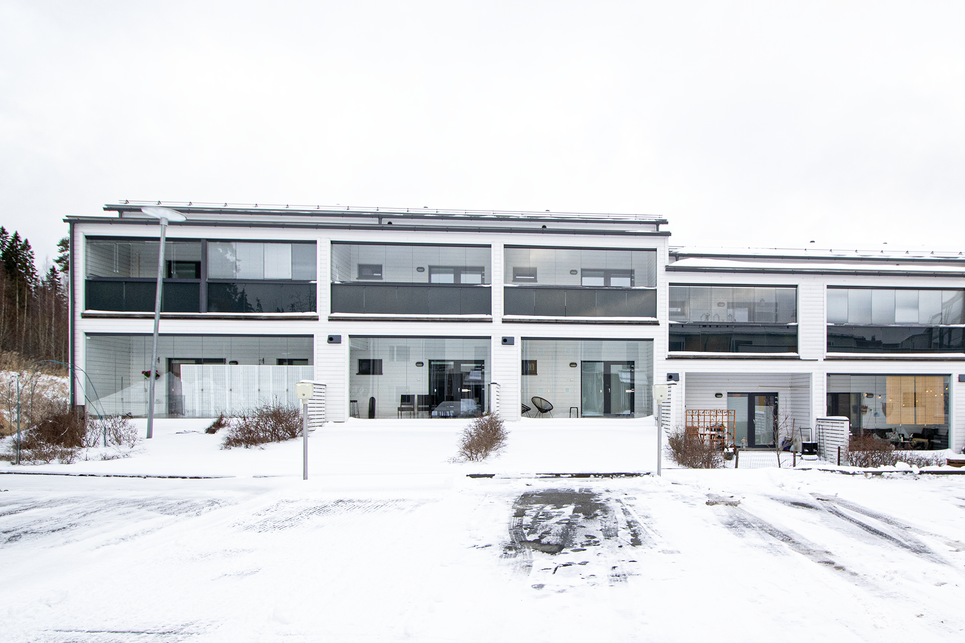 Vierestä löytyy Puijon luonnonsuojelualueet.