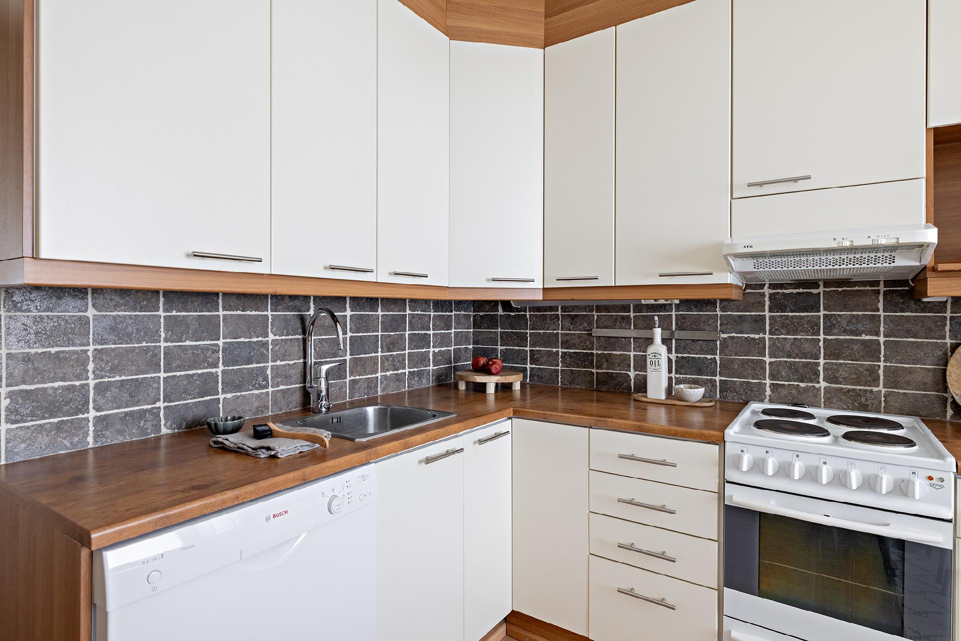 Kasarmintie 20, Kasarminranta, Oulu