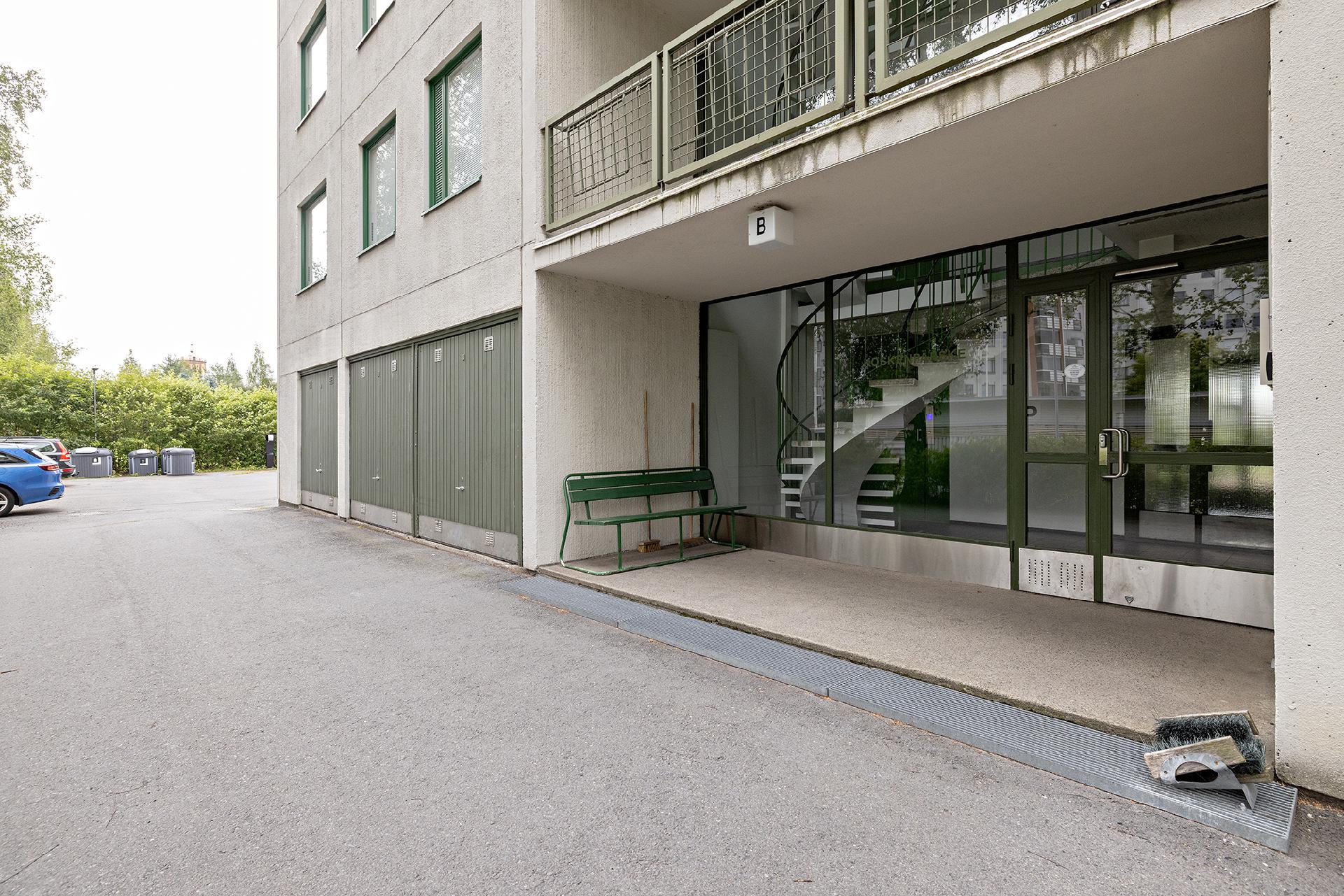 Kasarmintie 20, Kasarminranta, Oulu