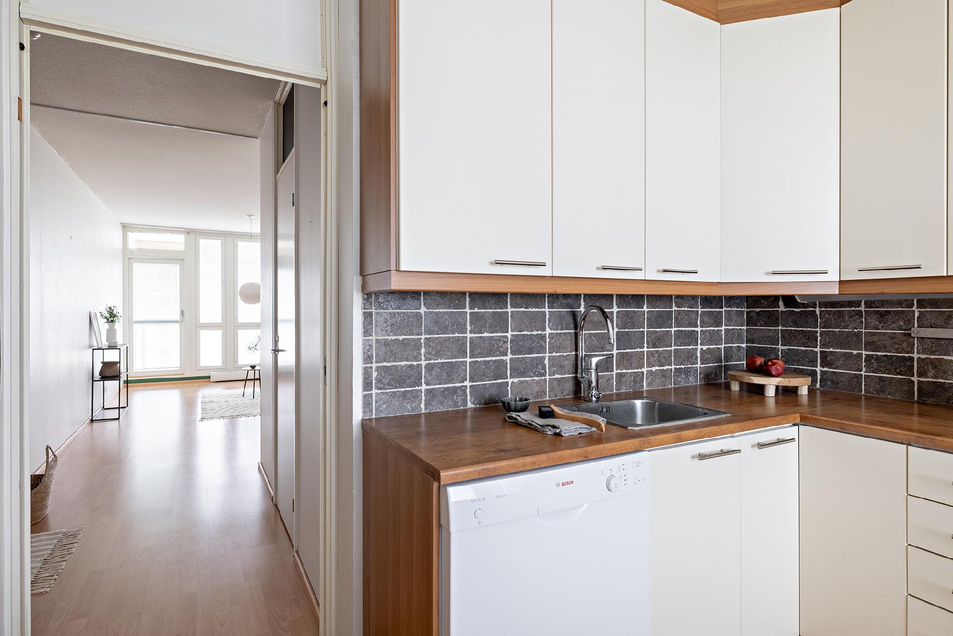 Kasarmintie 20, Kasarminranta, Oulu