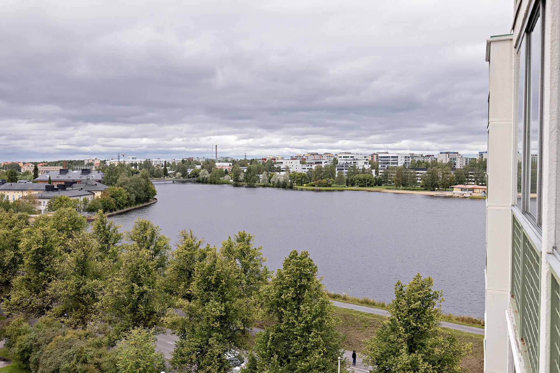 Kasarmintie 20, Kasarminranta, Oulu