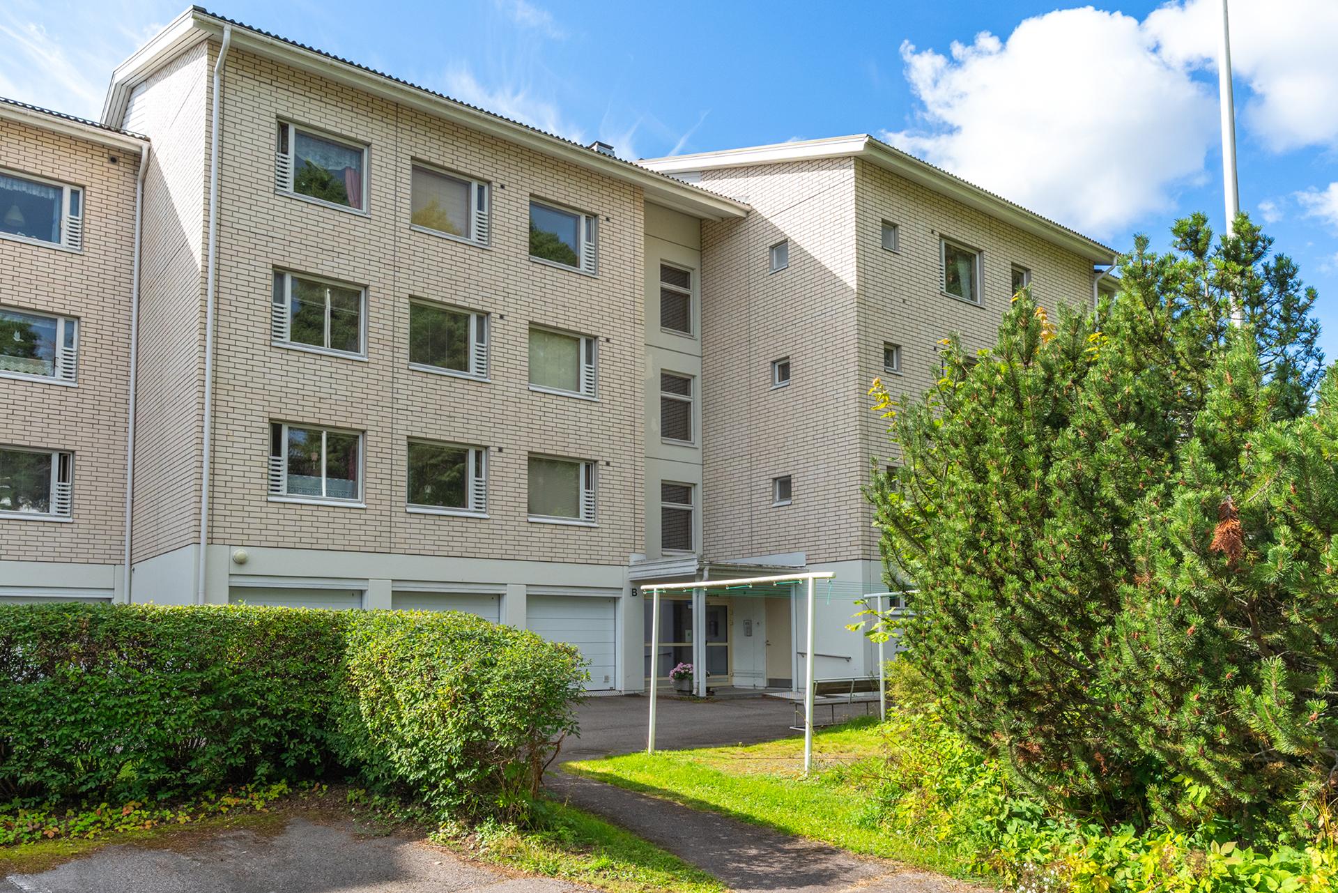 Kuohuntie 1, Keskusta, Kangasala