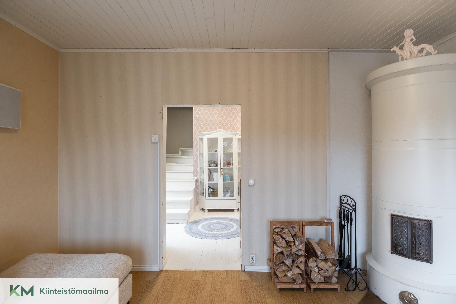 Ilmattarenkatu 4, Hovila, Kotka