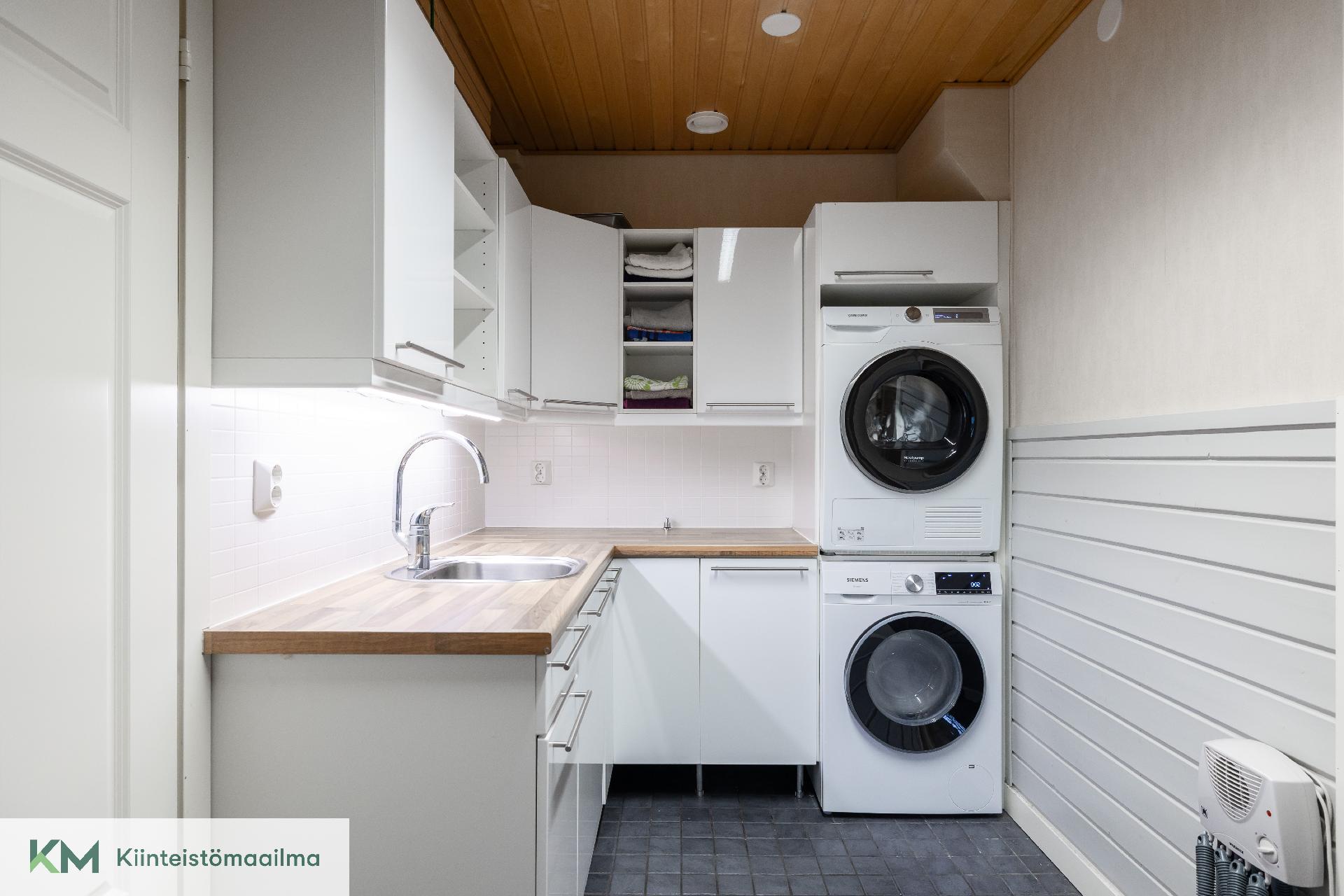 Ilmattarenkatu 4, Hovila, Kotka