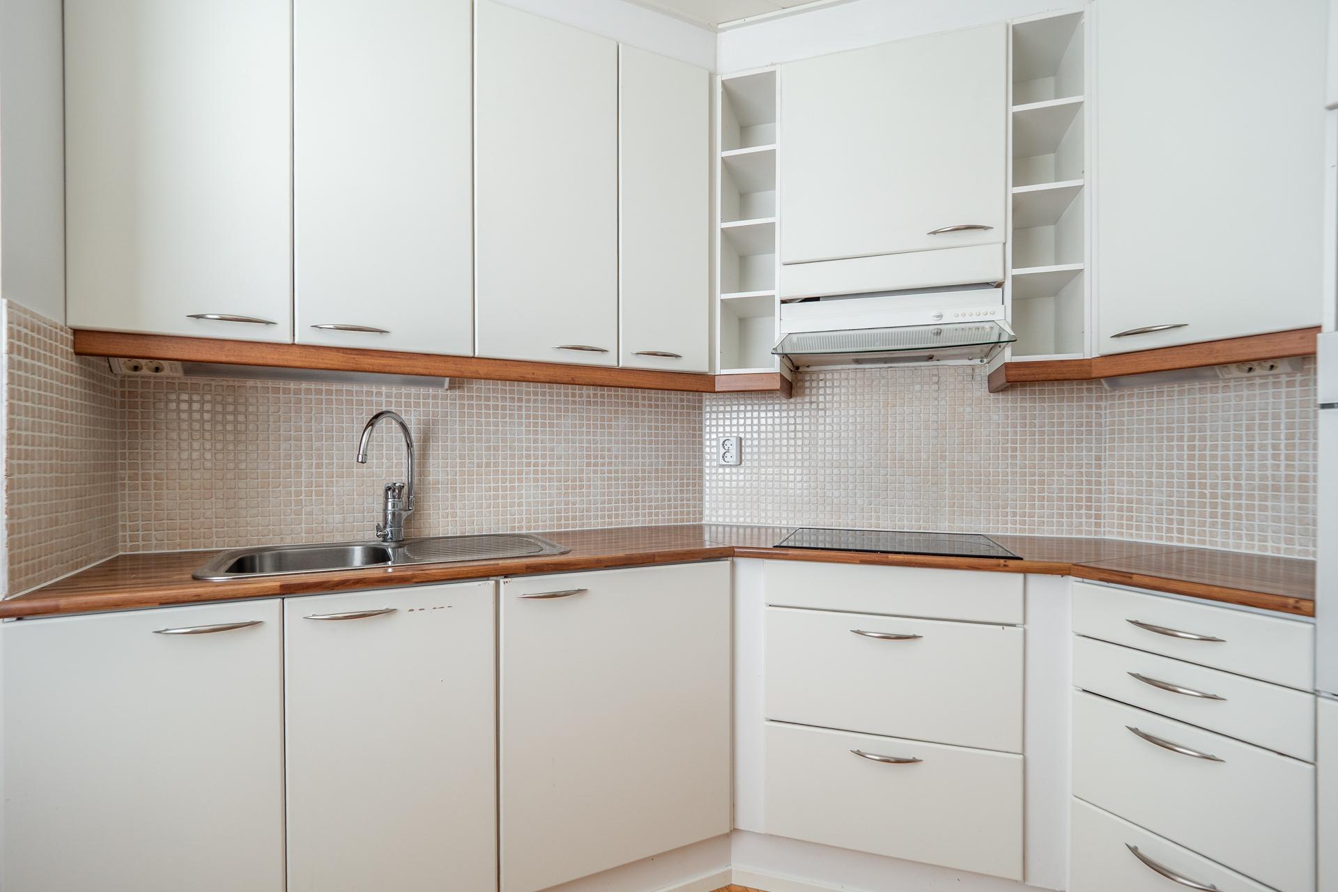 Käpykuusentie 13, Iinatti, Oulu