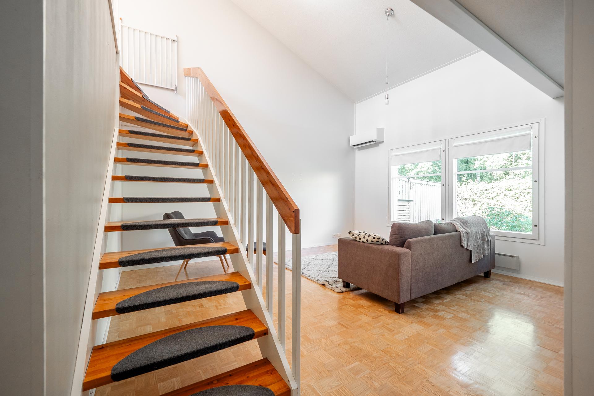 Käpykuusentie 13, Iinatti, Oulu