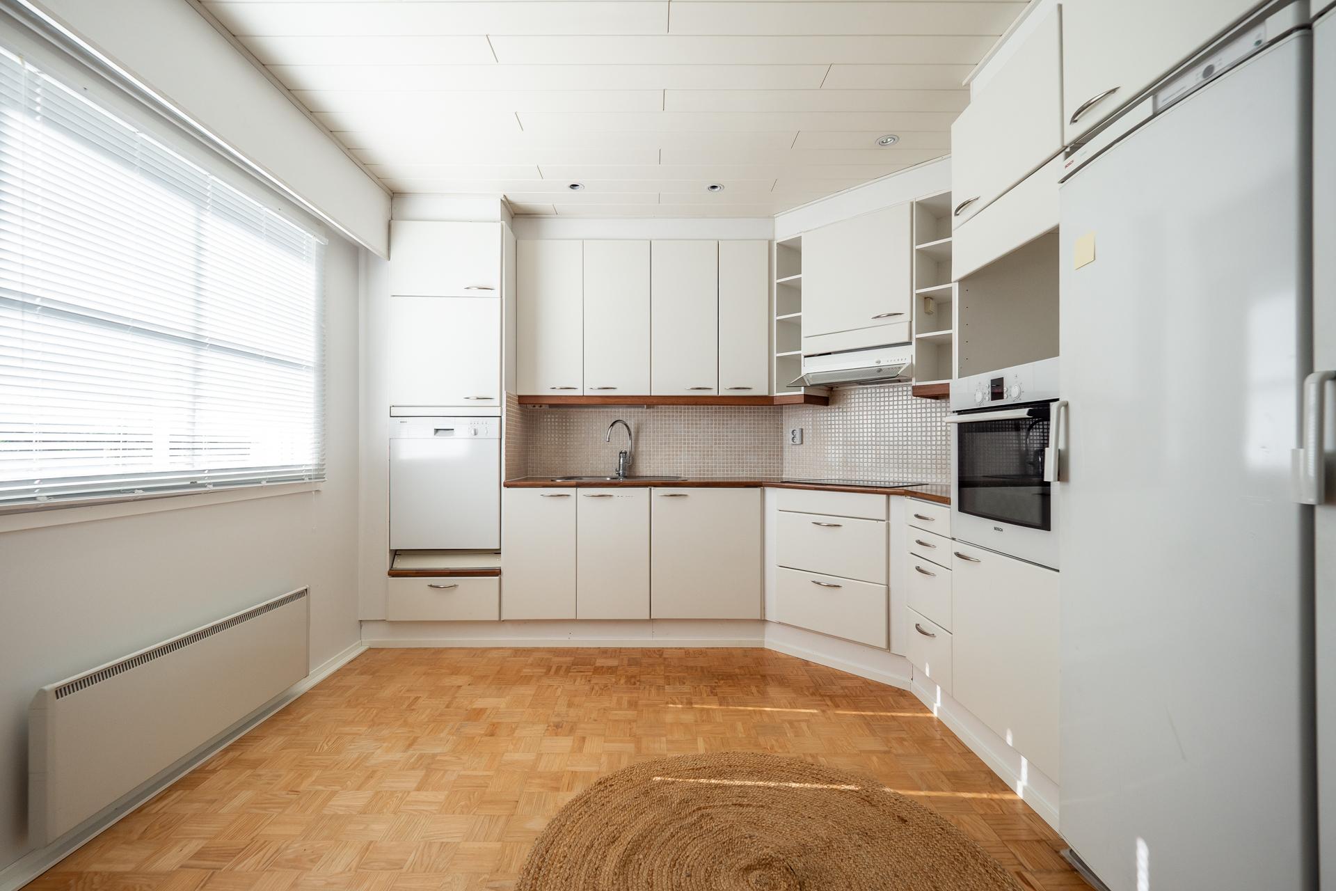 Käpykuusentie 13, Iinatti, Oulu