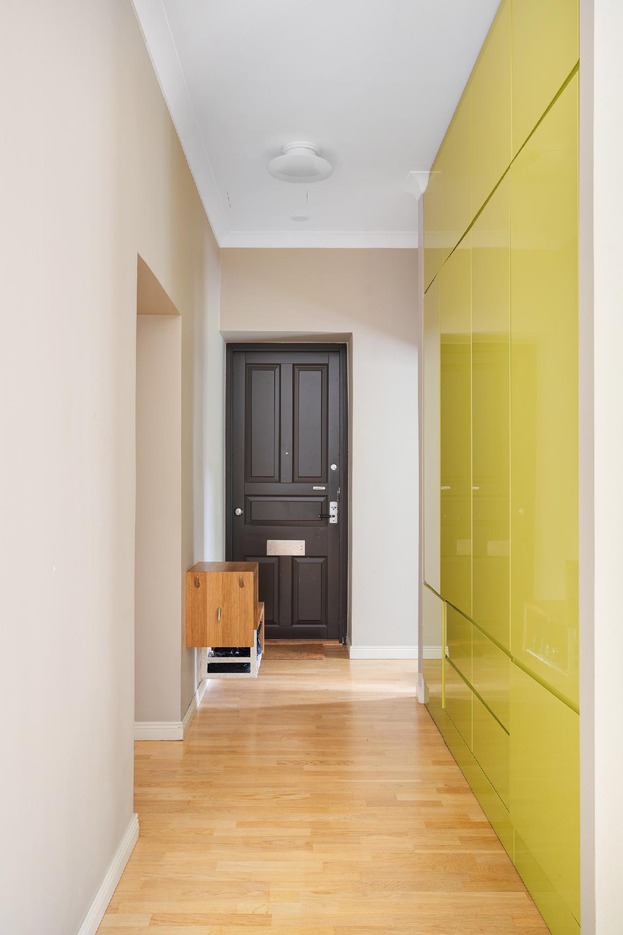 Puolipäivänkatu 4, Katajanokka, Helsinki