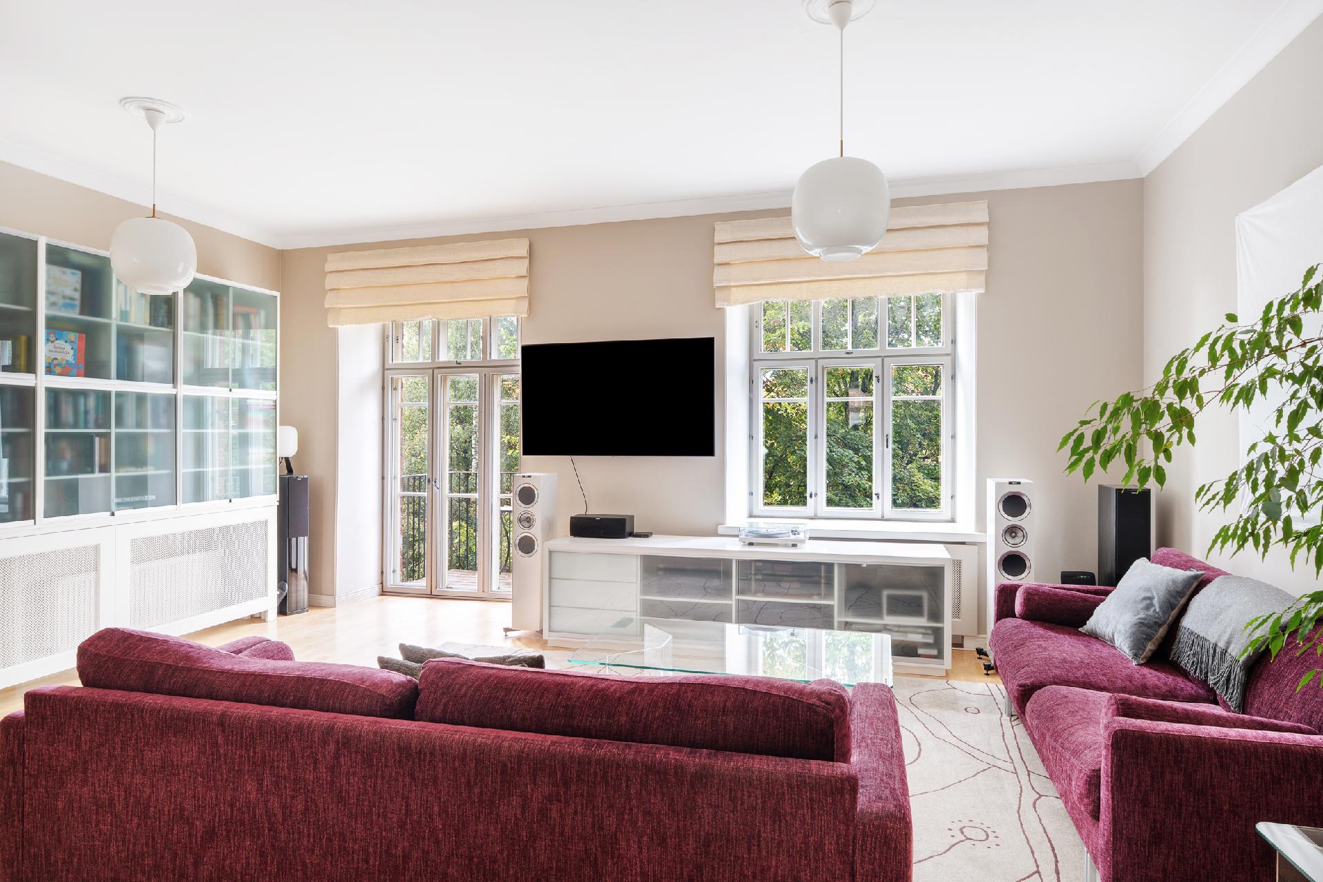 Puolipäivänkatu 4, Katajanokka, Helsinki