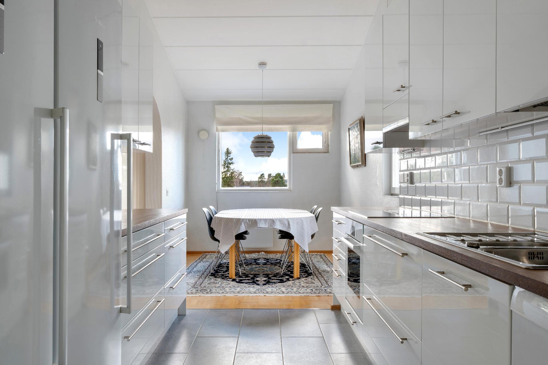 Tasakalliontie 5, Tuomarila, Espoo