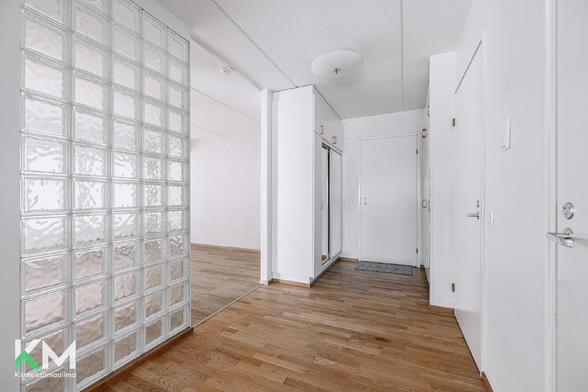 Lemminkäisensola 1, Pohja, Seinäjoki