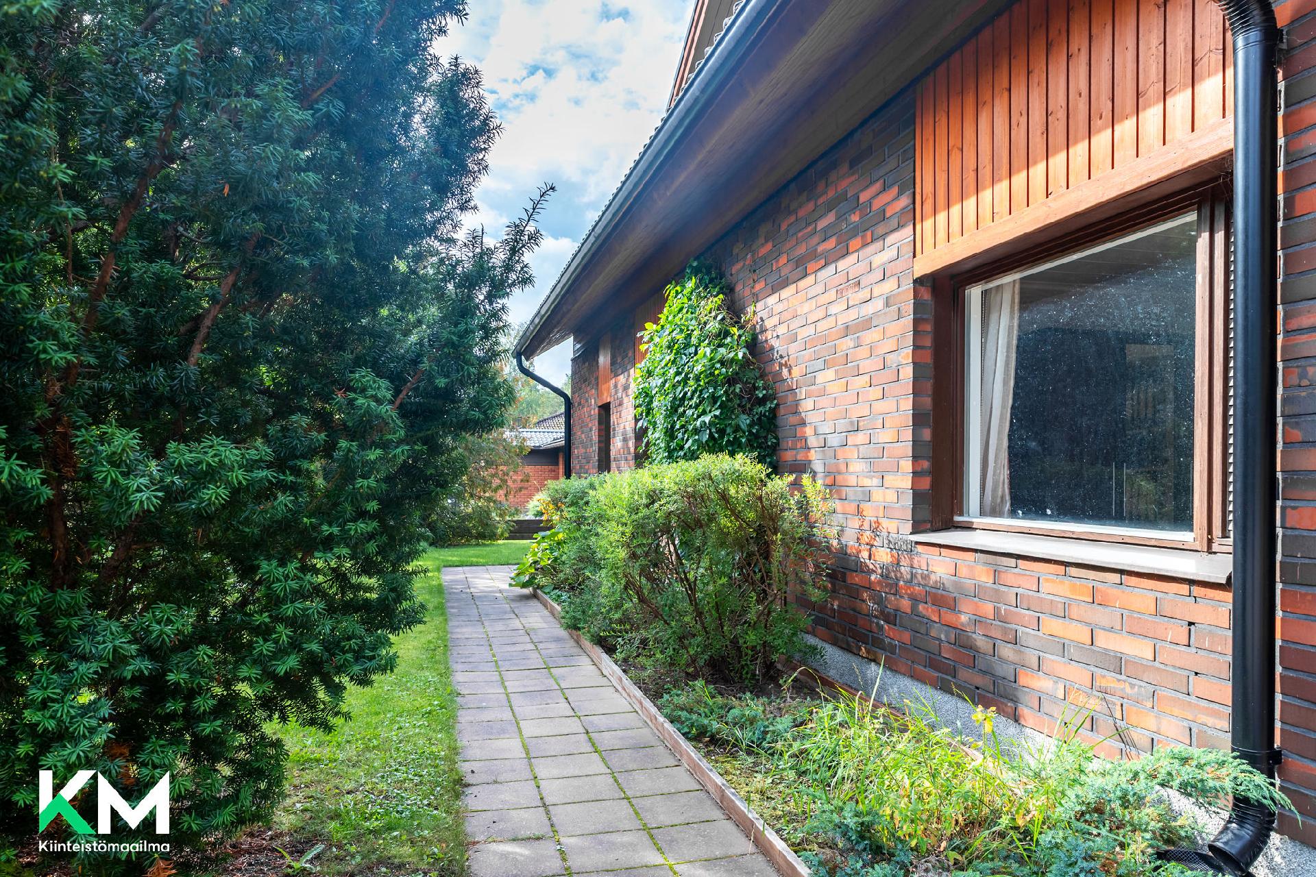 Kekkurintie 10, Tiilikangas, Hollola