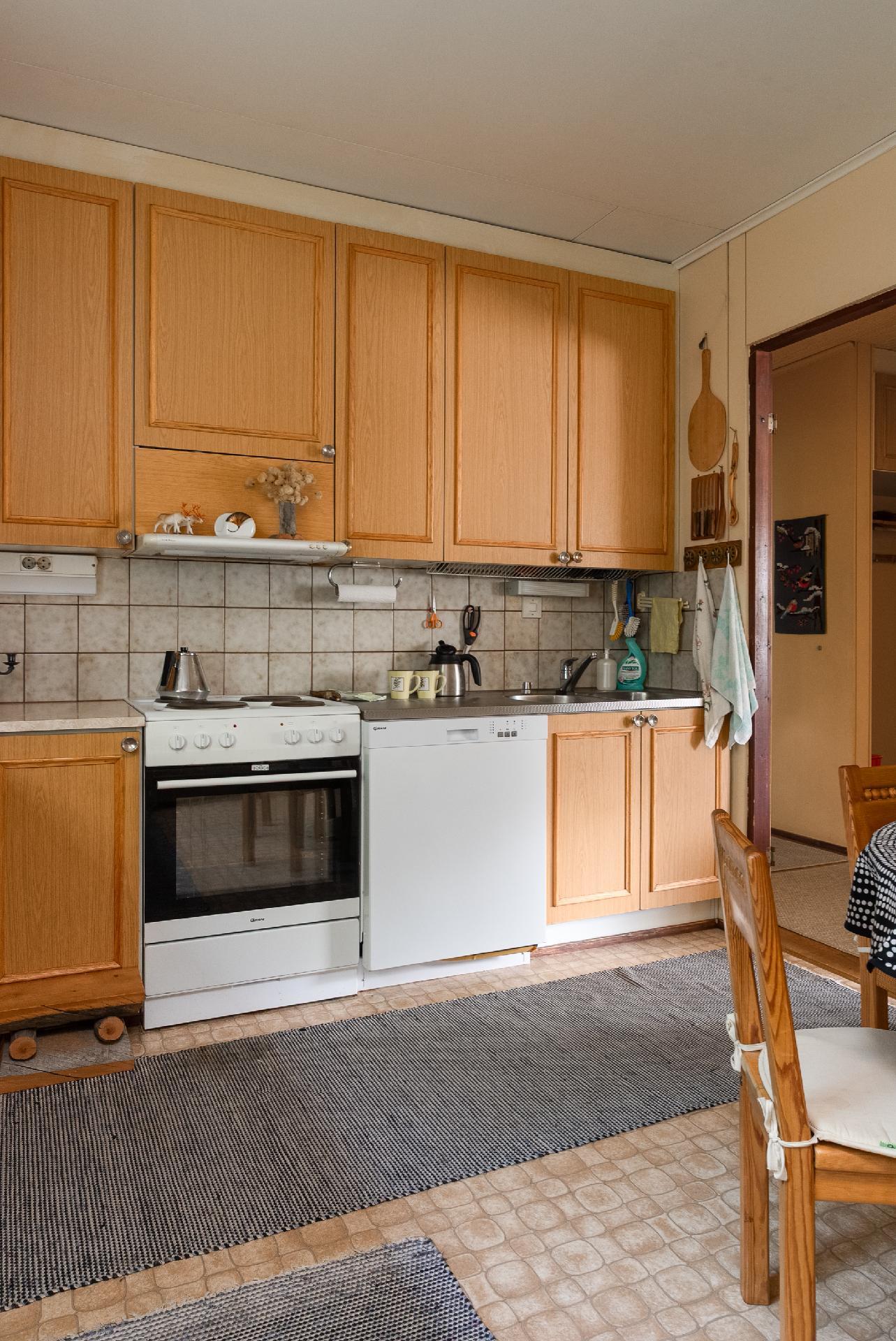 Suurosentie 3, Lievestuore, Laukaa