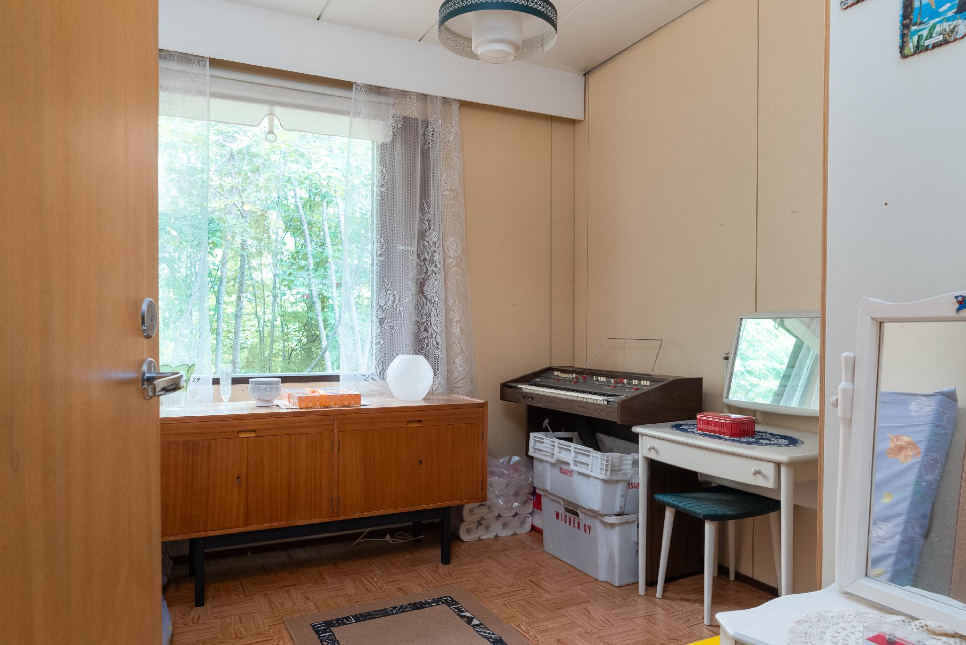 Suurosentie 3, Lievestuore, Laukaa