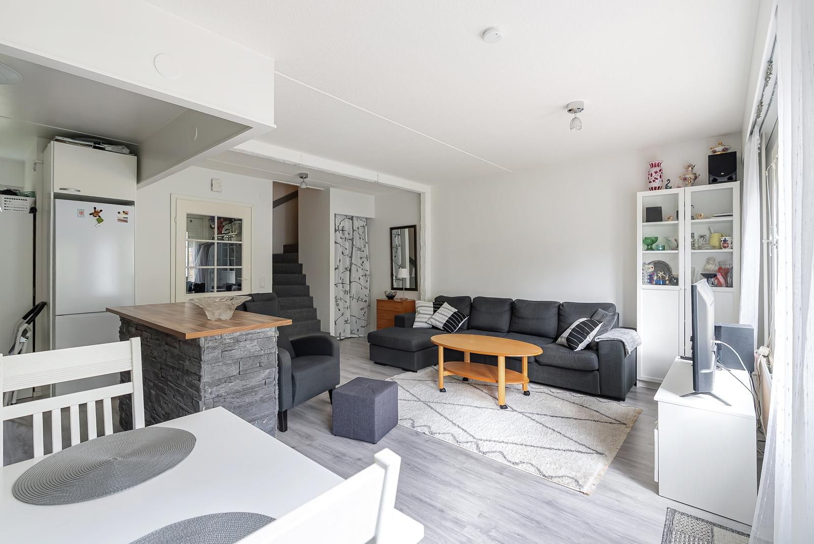 Haapakallionkuja 2, Hyvinkää