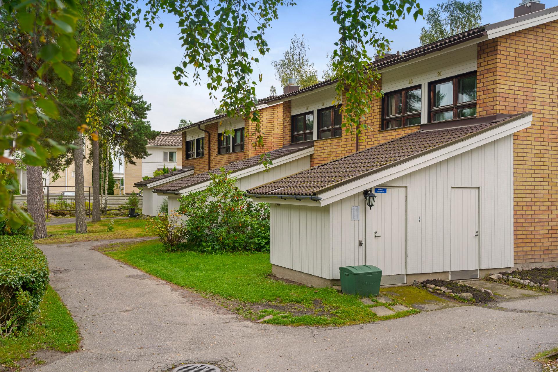 Pyrstökuja 2, Laurinlahti, Espoo