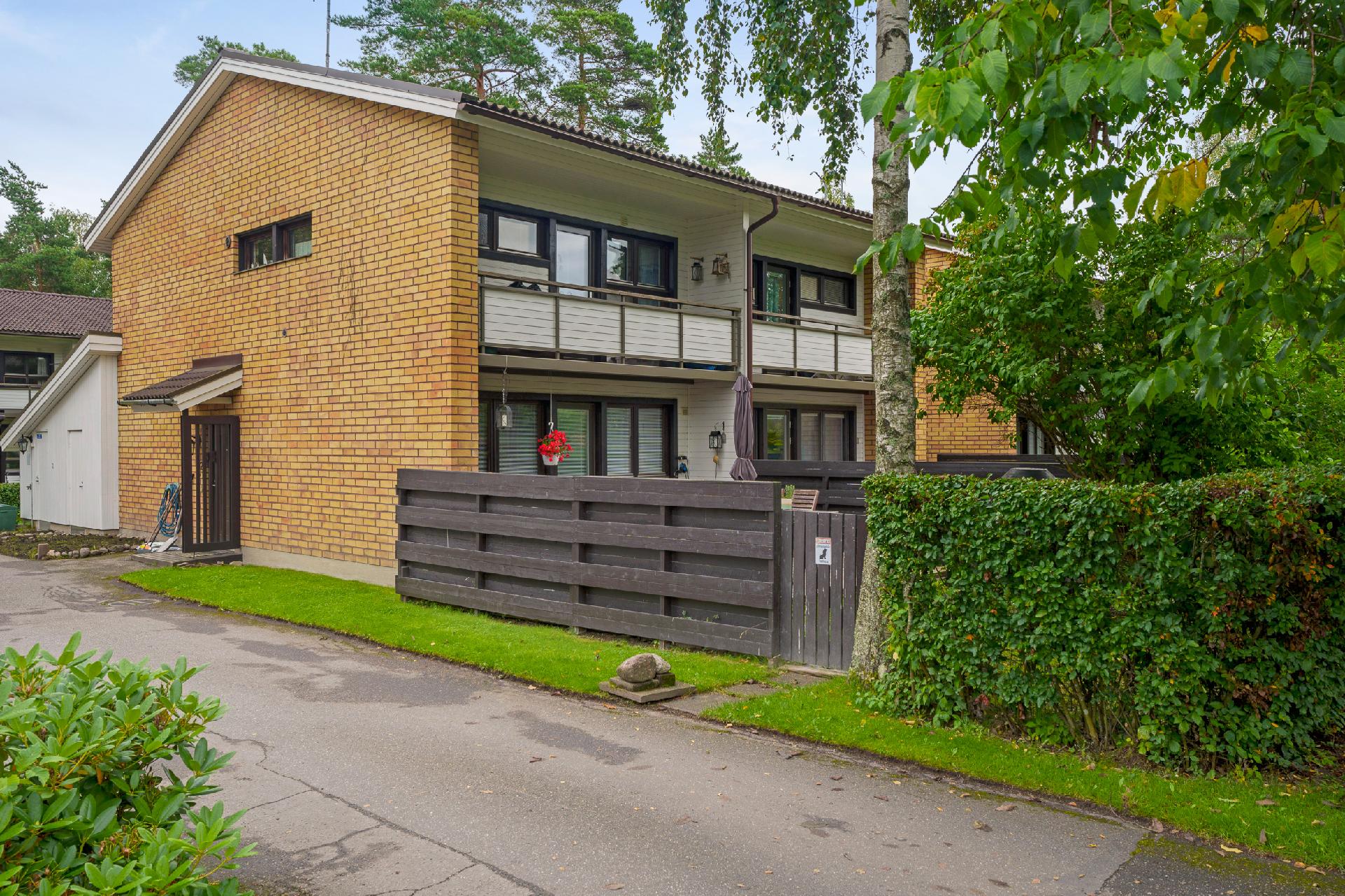 Pyrstökuja 2, Laurinlahti, Espoo
