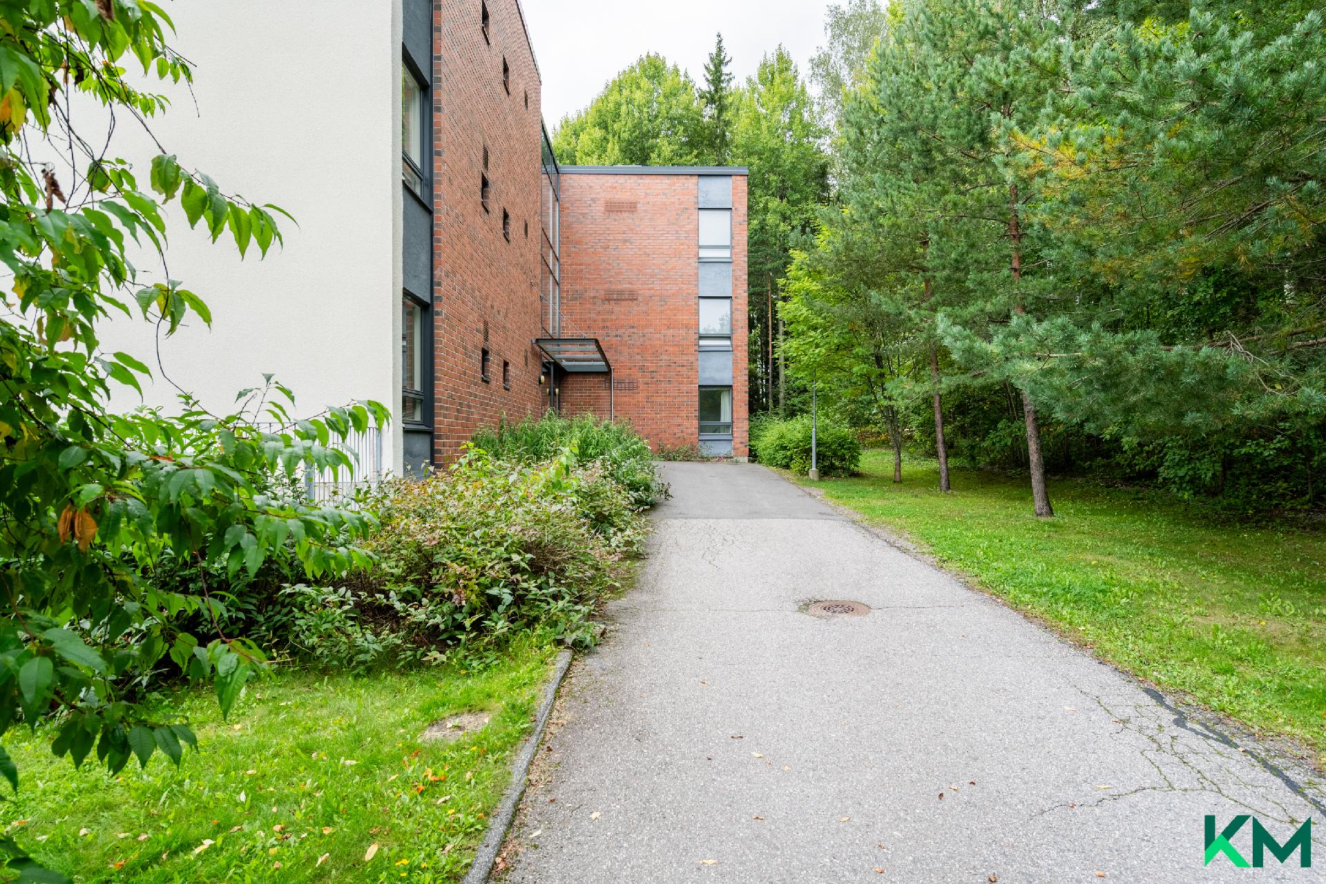 Talon sisääntulopuoli