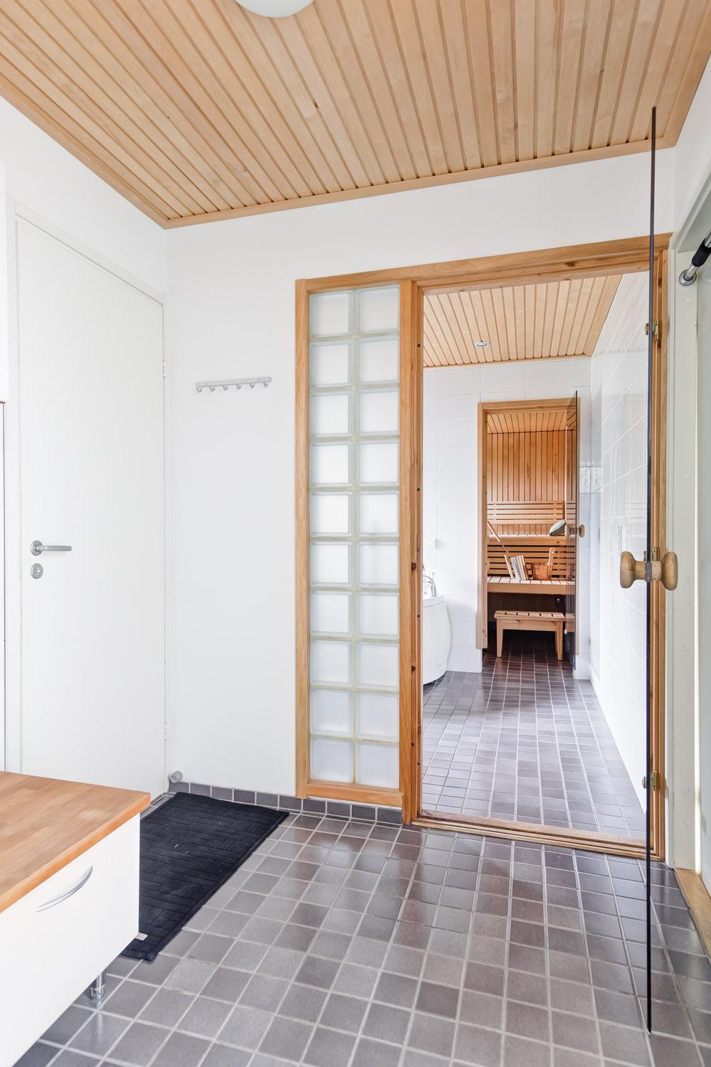 Tiinukatu 9, Muotiala, Tampere