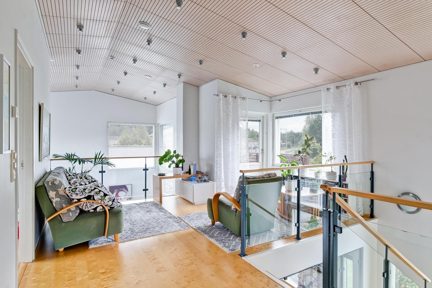 Tiinukatu 9, Muotiala, Tampere