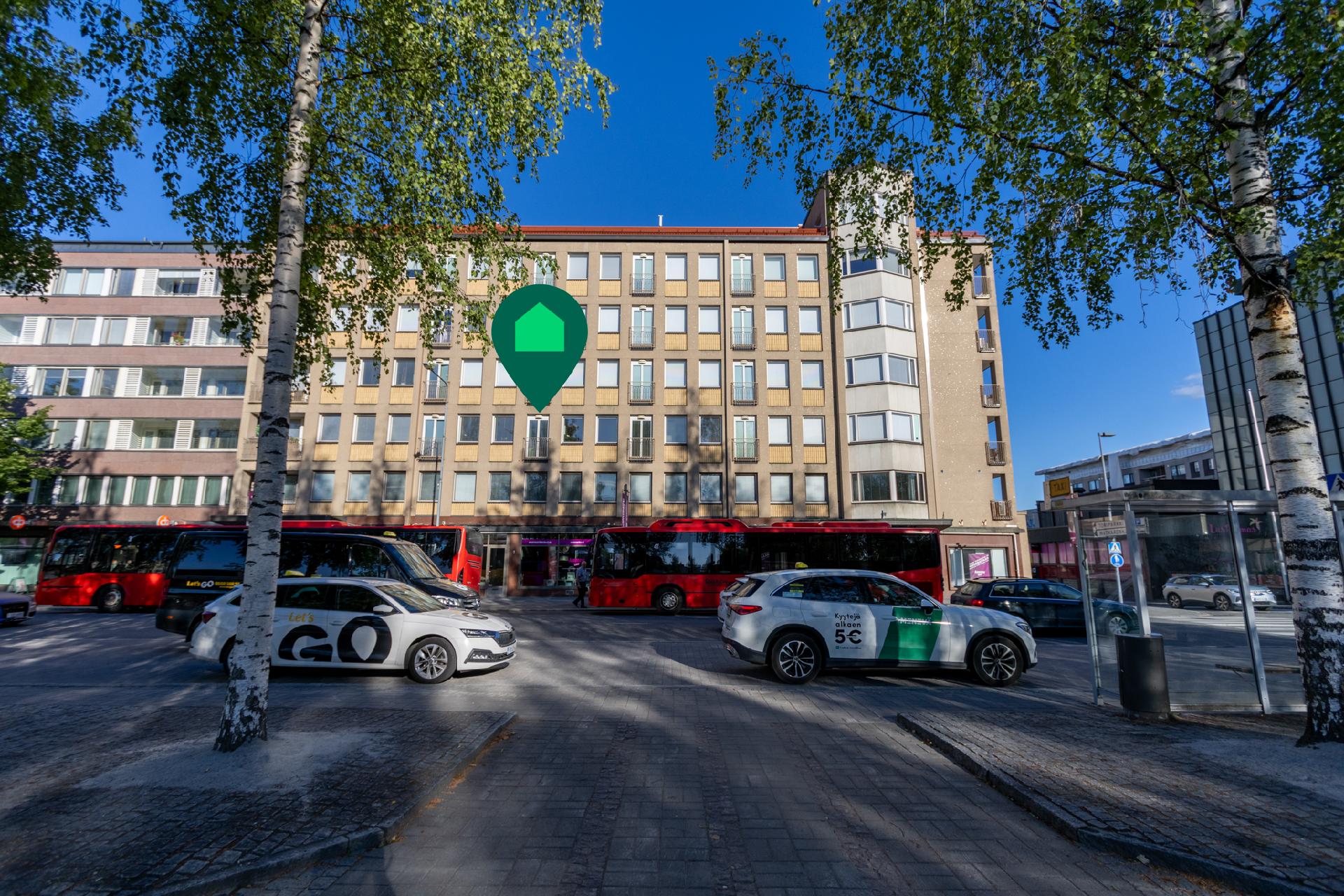 Porrassalmenkatu 17 A, keskusta