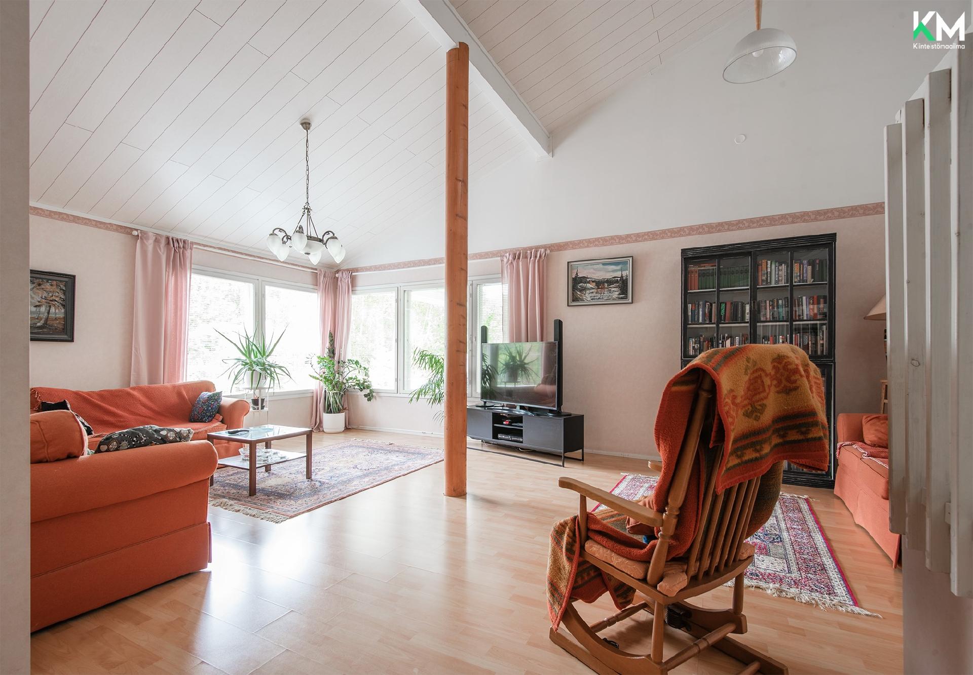 Paasniituntie 17, Paasniittu, Rusko