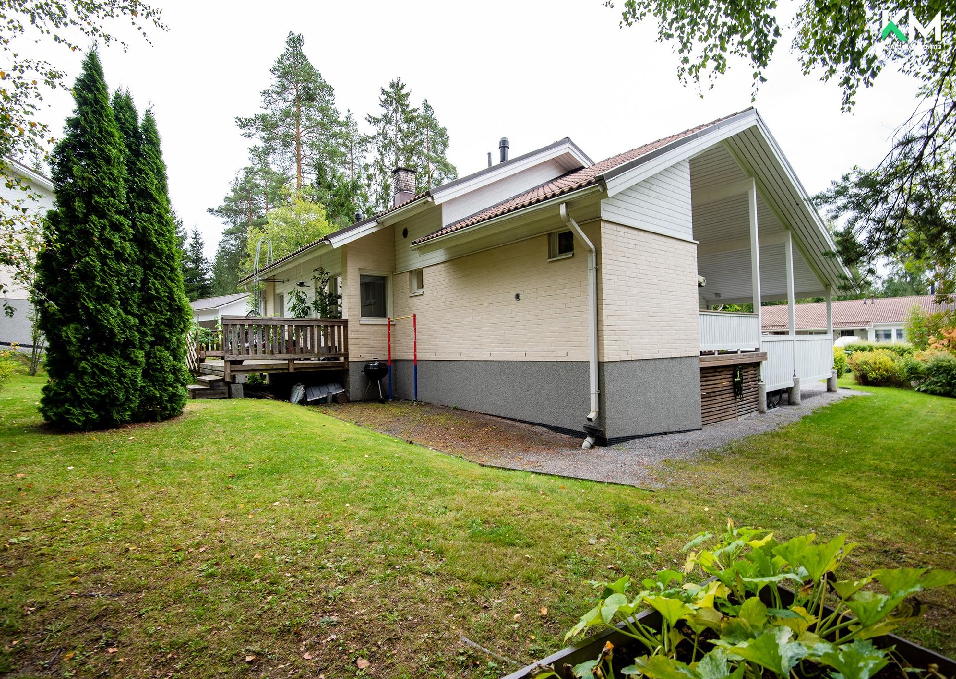 Paasniituntie 17, Paasniittu, Rusko