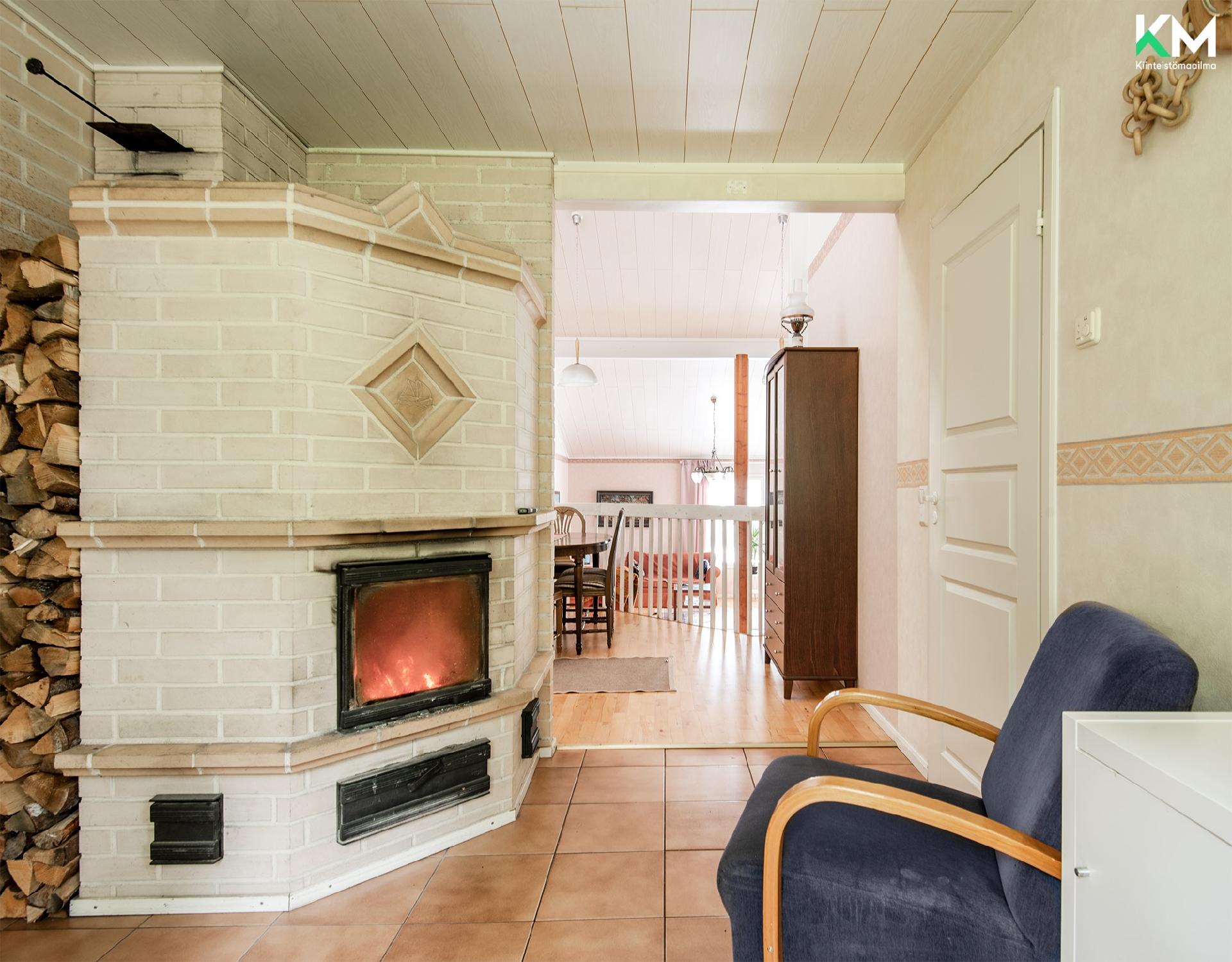 Paasniituntie 17, Paasniittu, Rusko