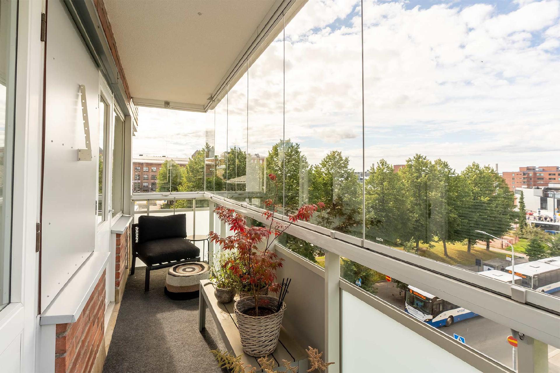 Tuomiokirkonkatu 25, Keskusta, Tampere