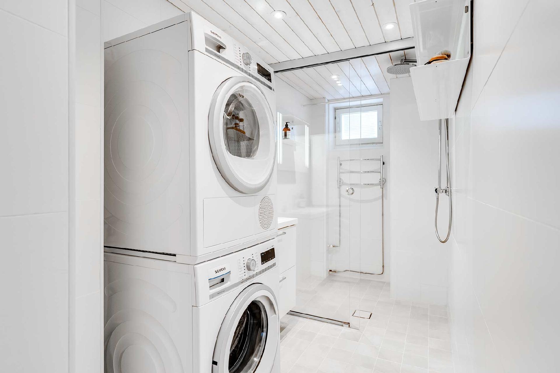 Tuomiokirkonkatu 25, Keskusta, Tampere