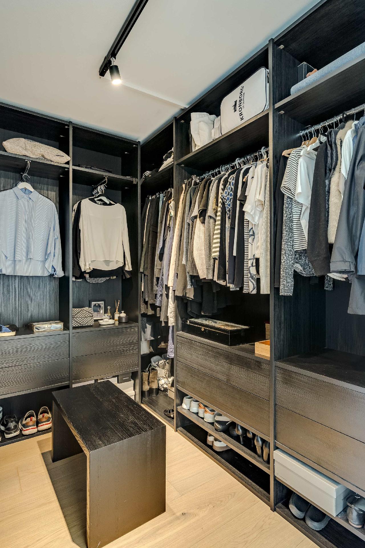 Tuomiokirkonkatu 25, Keskusta, Tampere