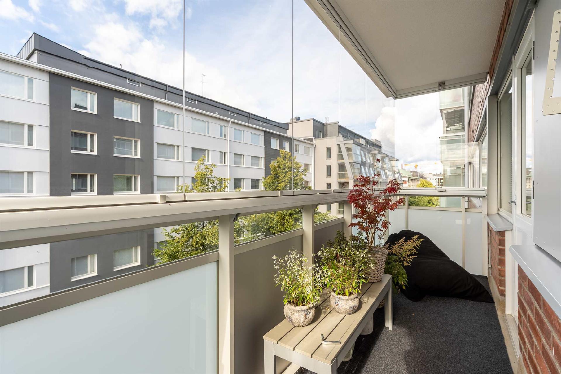 Tuomiokirkonkatu 25, Keskusta, Tampere