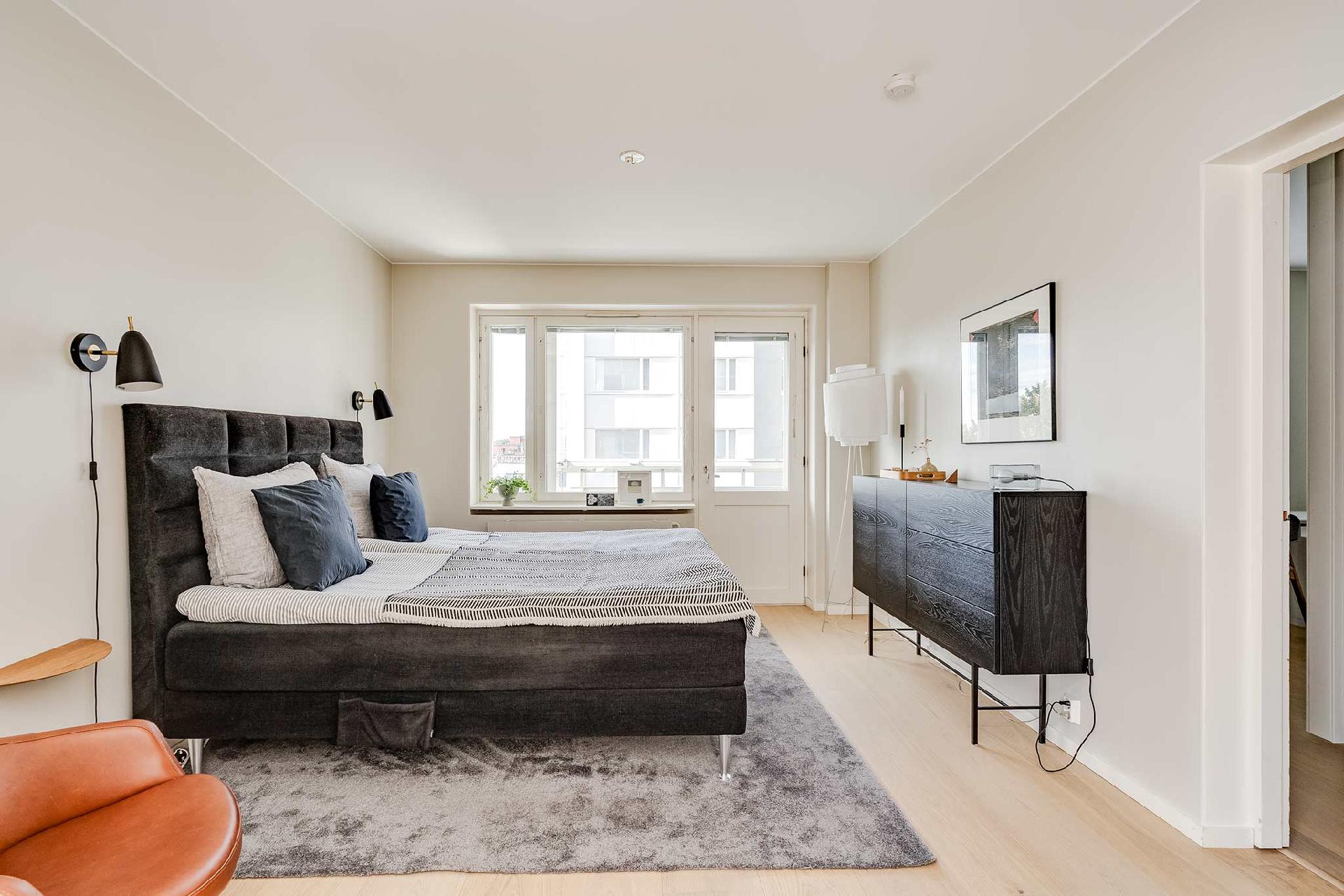 Tuomiokirkonkatu 25, Keskusta, Tampere