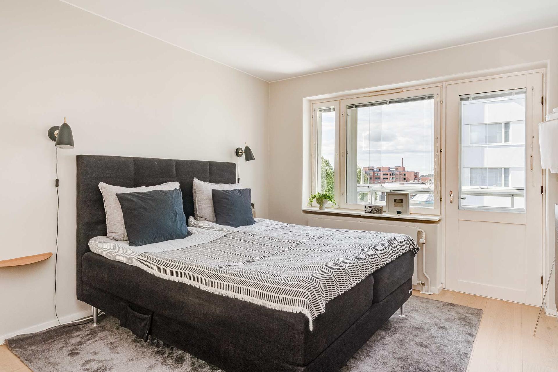 Tuomiokirkonkatu 25, Keskusta, Tampere