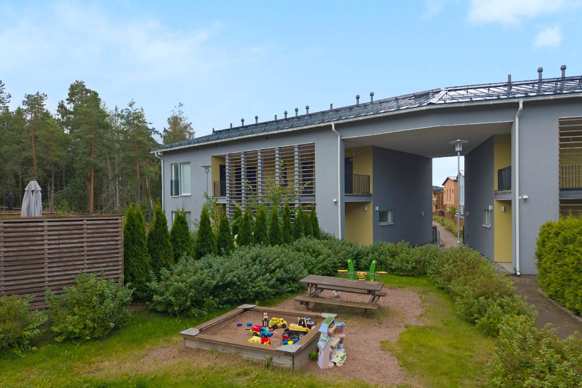 Bassenkuja 1, Kauklahti, Espoo