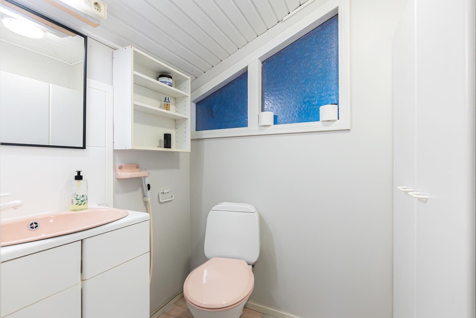 Ahonlaita 15, Purola, Tuusula