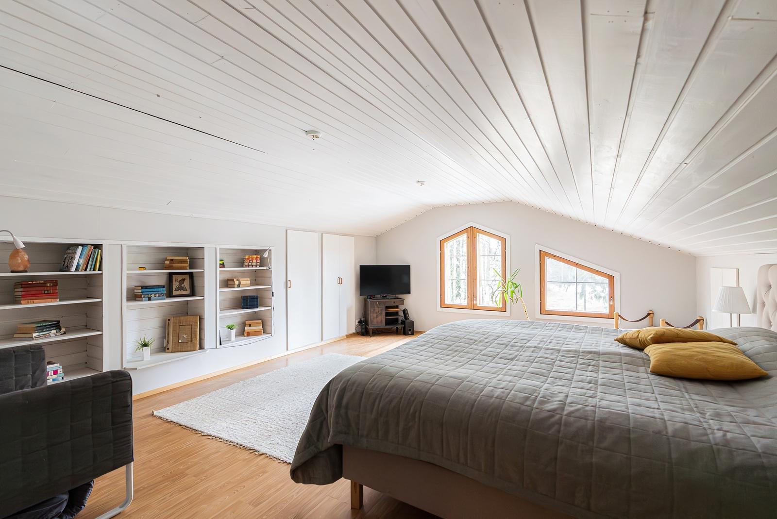 Ahonlaita 15, Purola, Tuusula