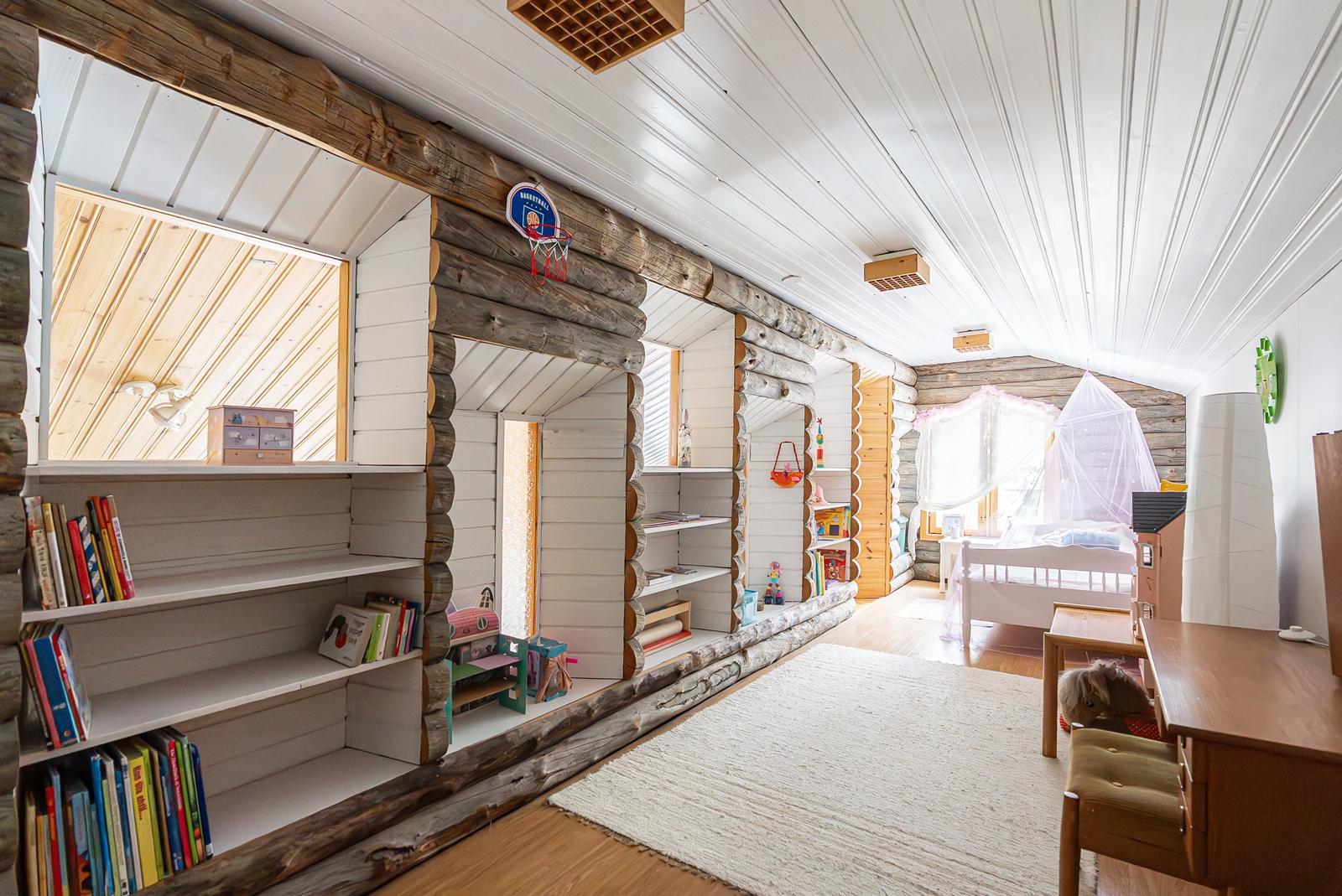 Ahonlaita 15, Purola, Tuusula