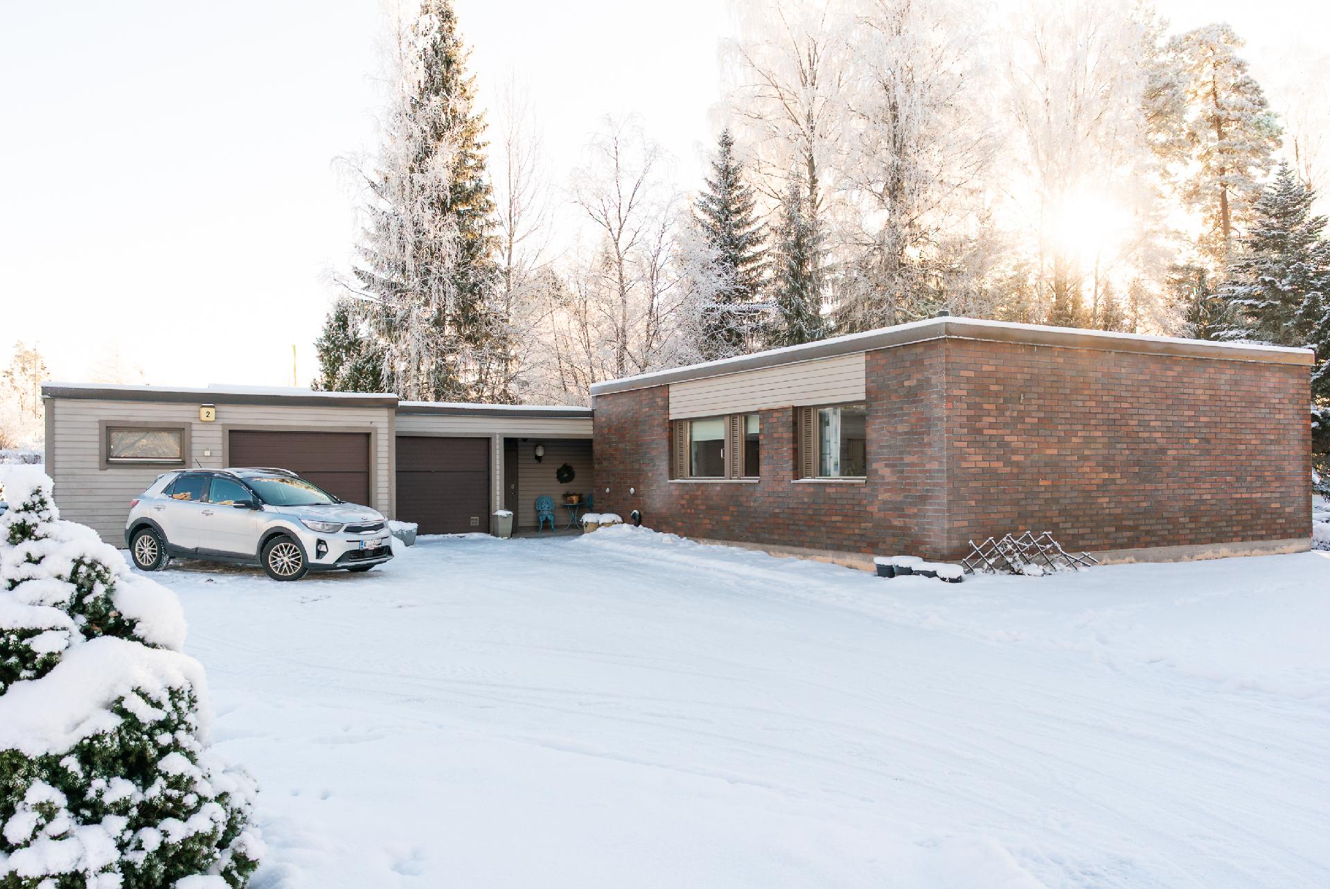 Koivukuja 2, Halli, Jämsä