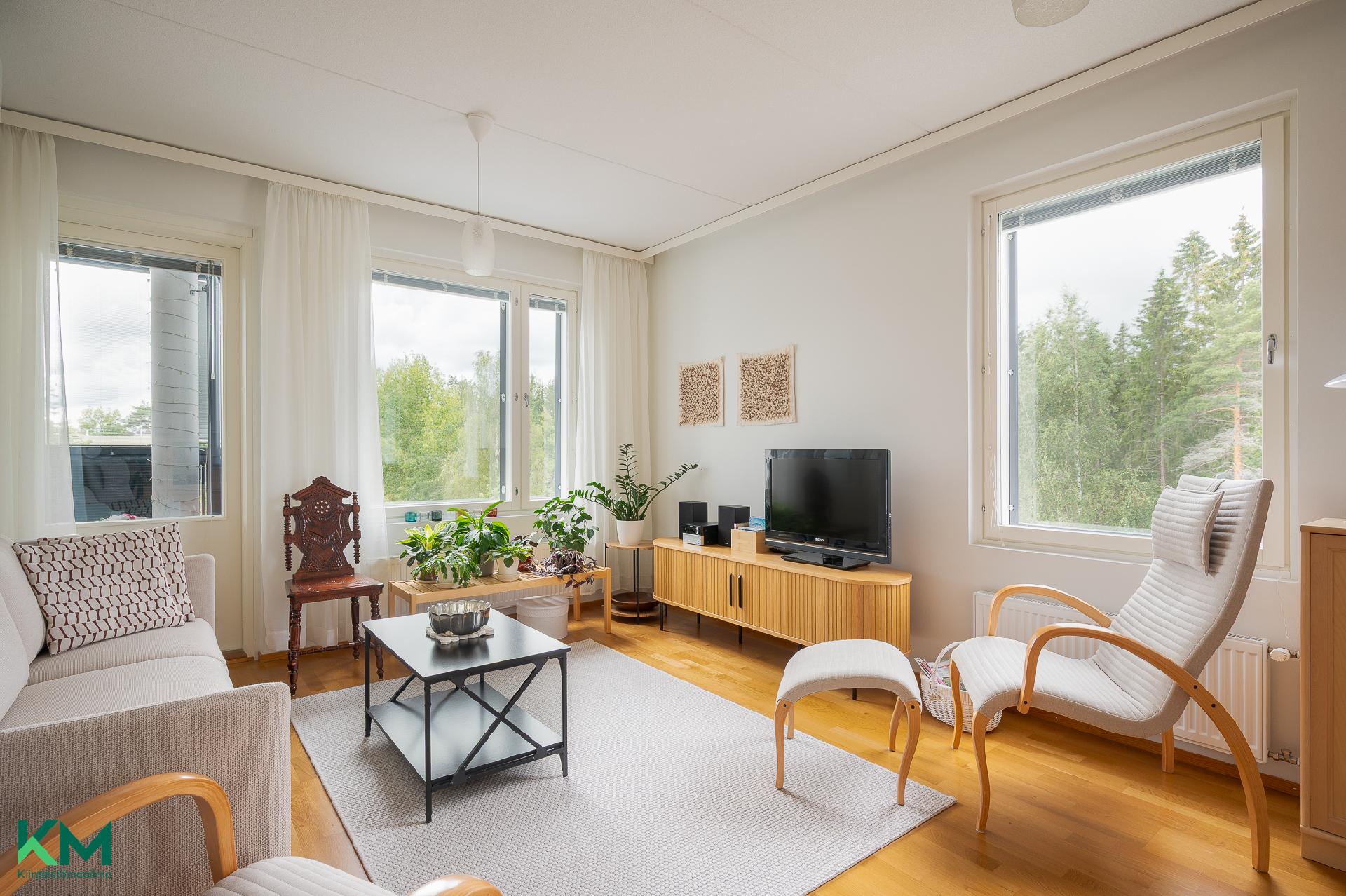 Tiilijärventie 5, Kuntakeskus, Hollola