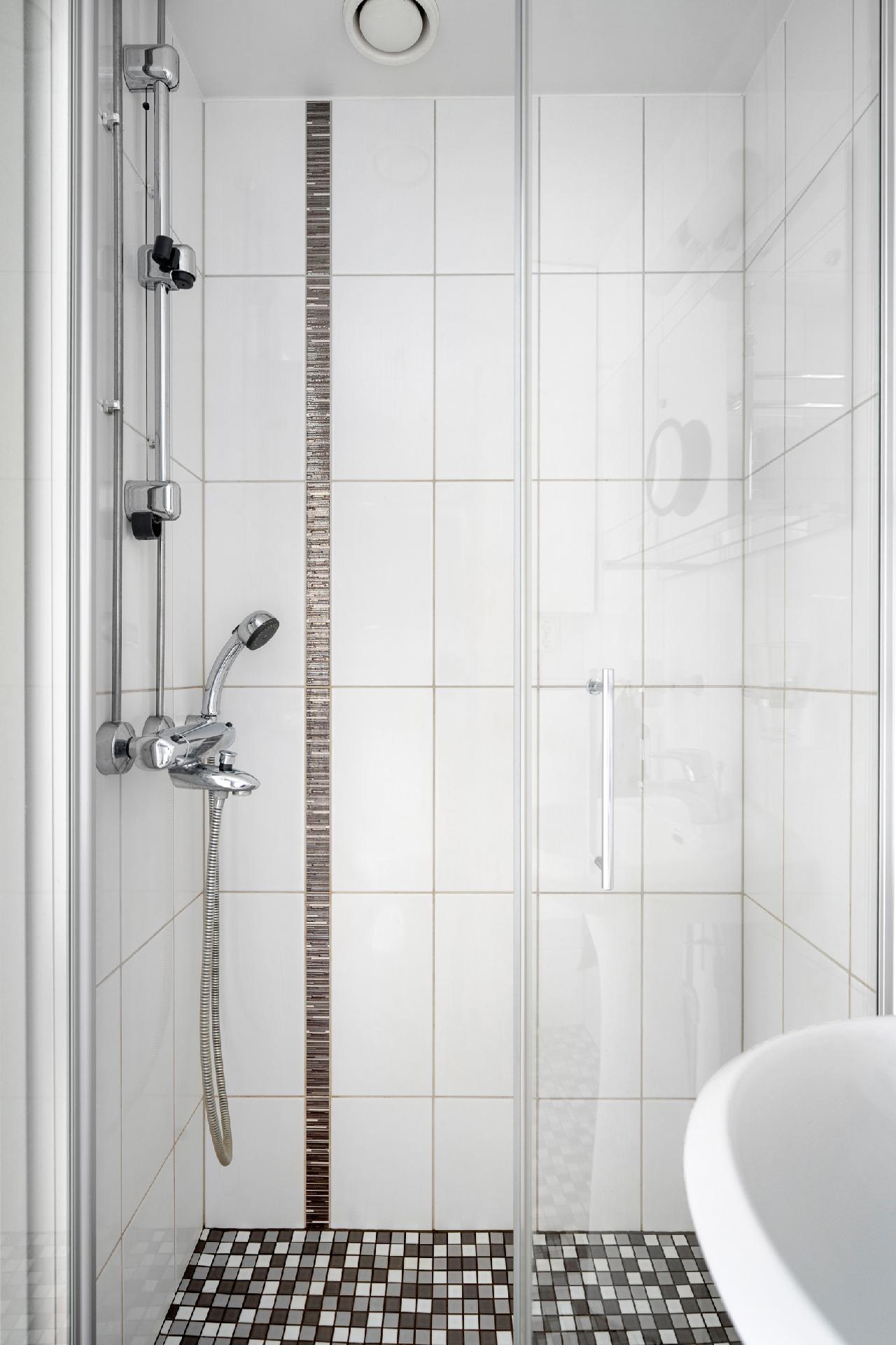 Pitkänkalliontie 5-7, Haukilahti, Espoo