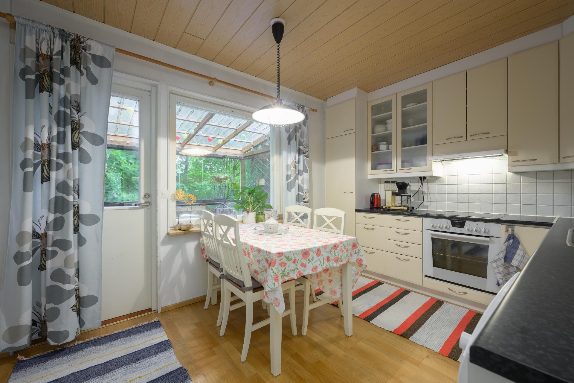 Kalliomäentie 19, Klaukkala, Nurmijärvi