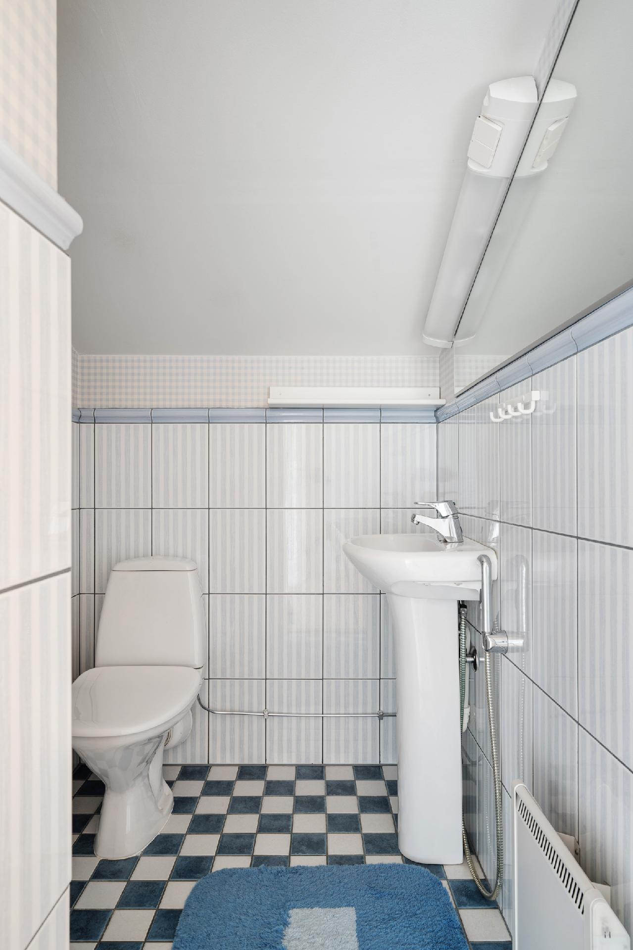 WC käyttöullakolla