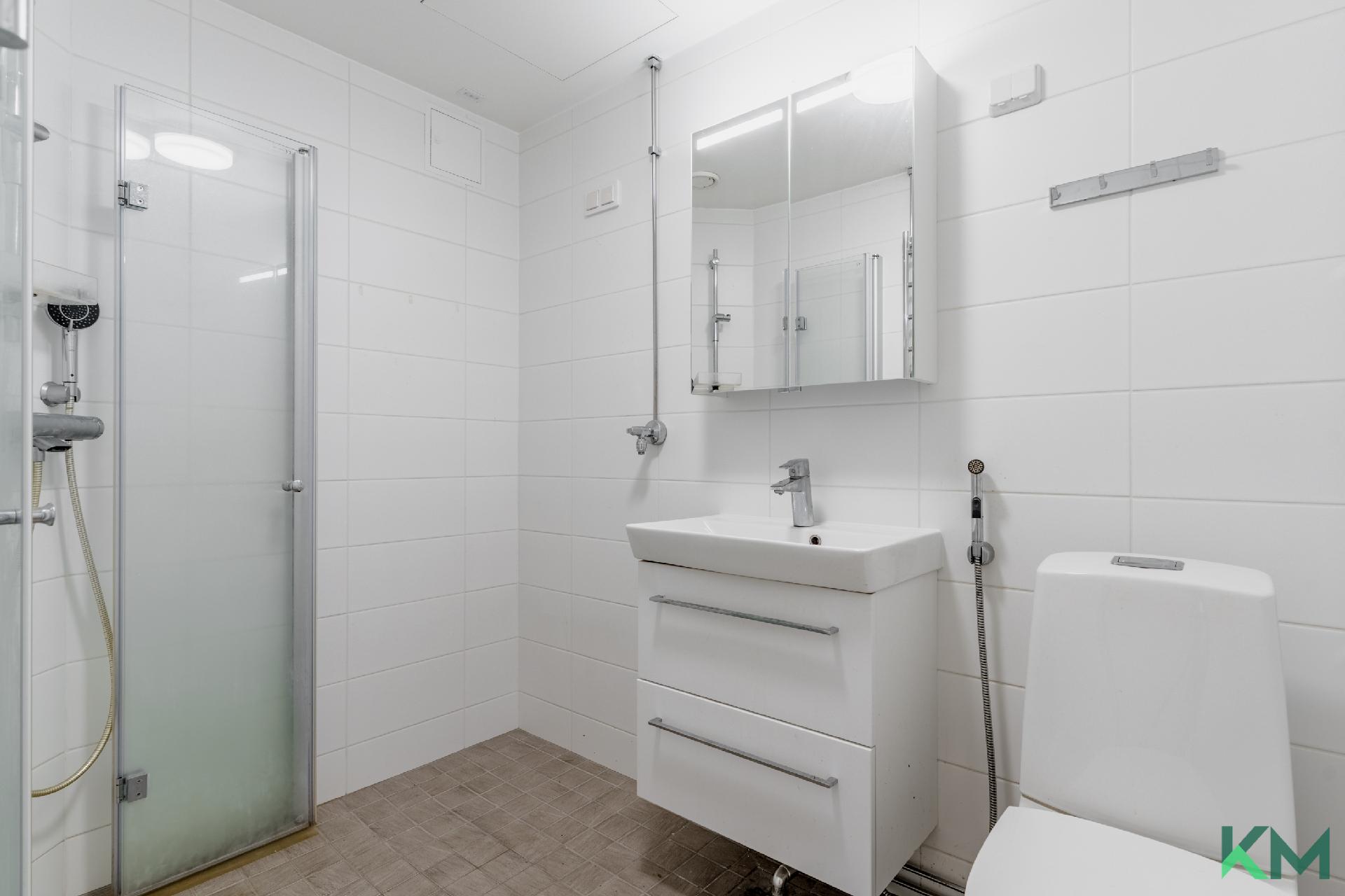 Neulapadontie 4, Myllypuro, Helsinki