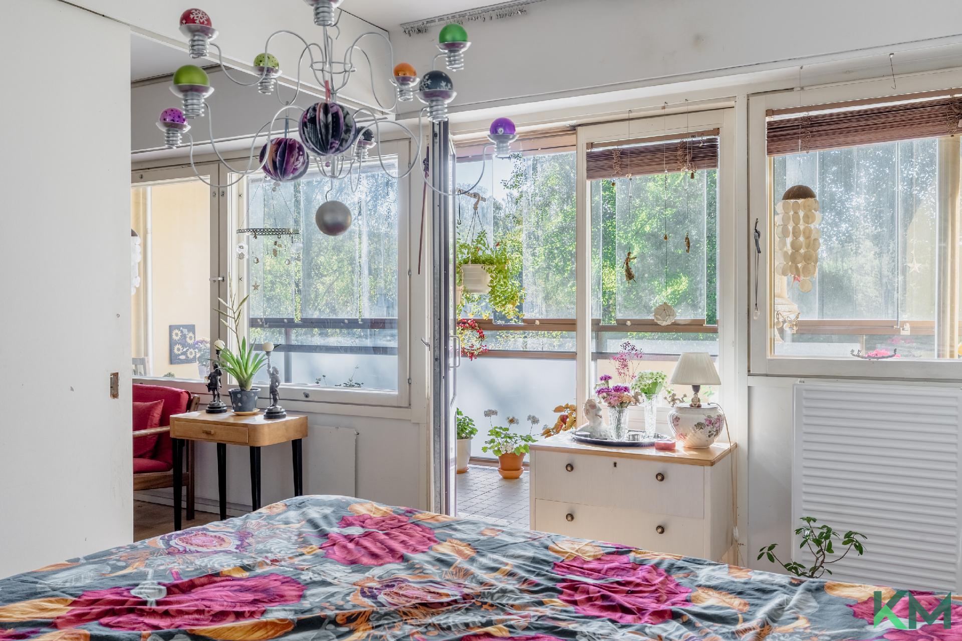 Neulapadontie 4, Myllypuro, Helsinki