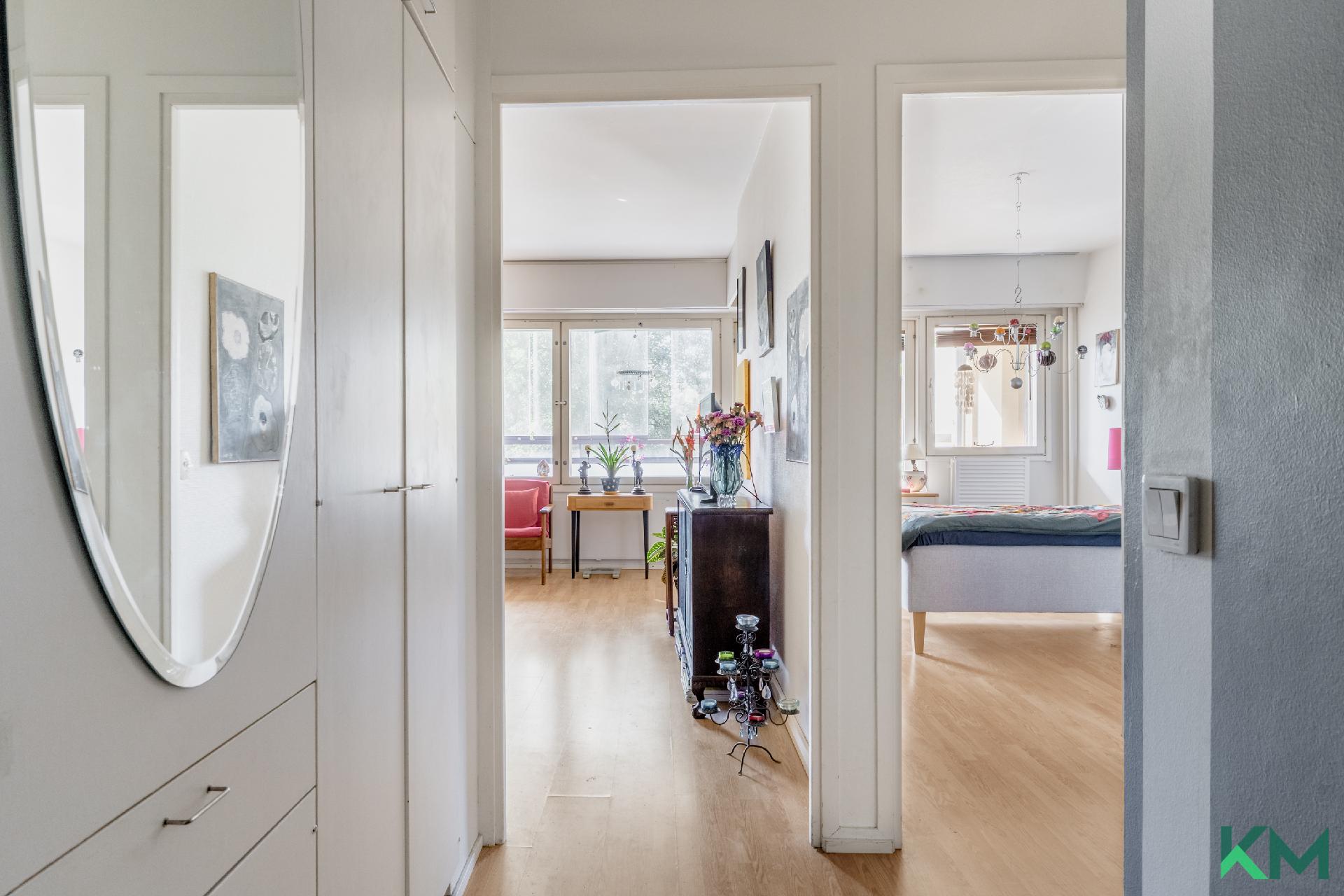 Neulapadontie 4, Myllypuro, Helsinki